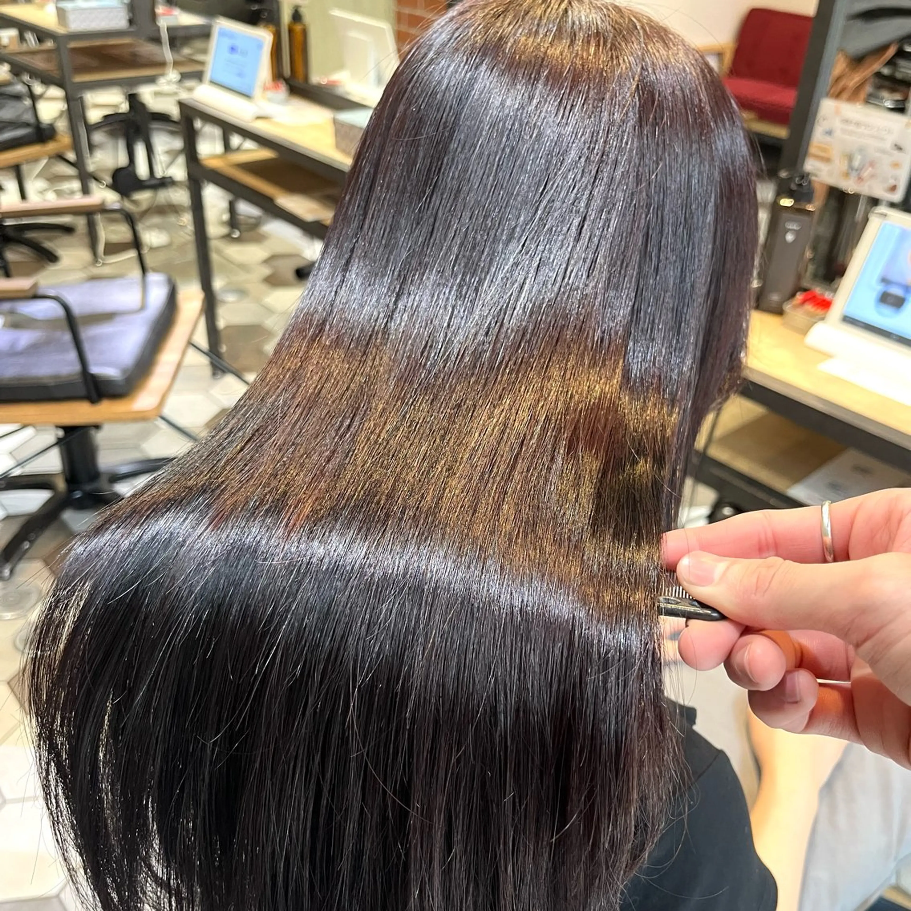 ロング カット 縮毛矯正 トリートメント 石原 悠貴のヘアスタイル