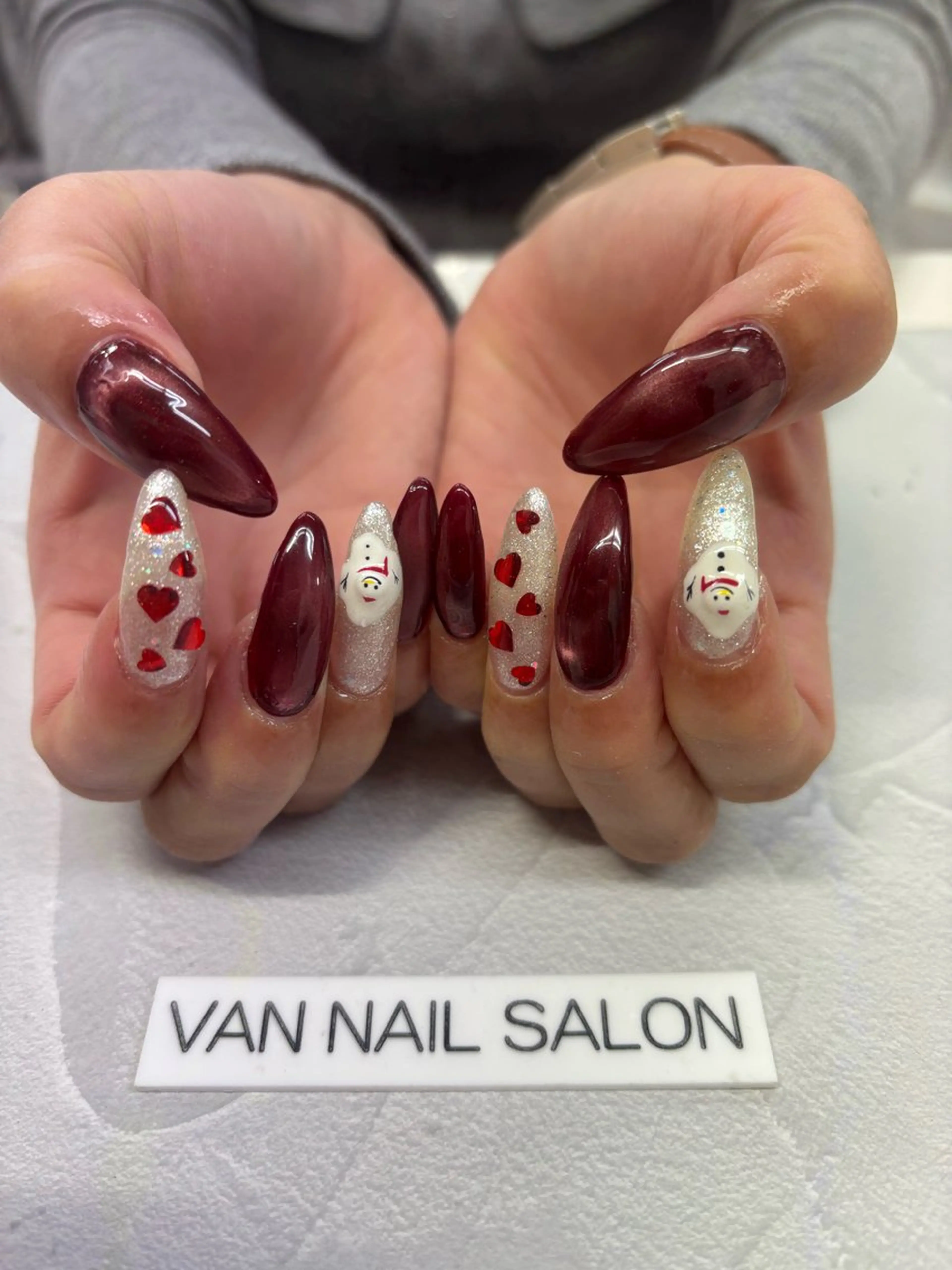 ネイル VANNAILSALON 海老名店所属・VANNAIL 海老名店のネイルデザイン