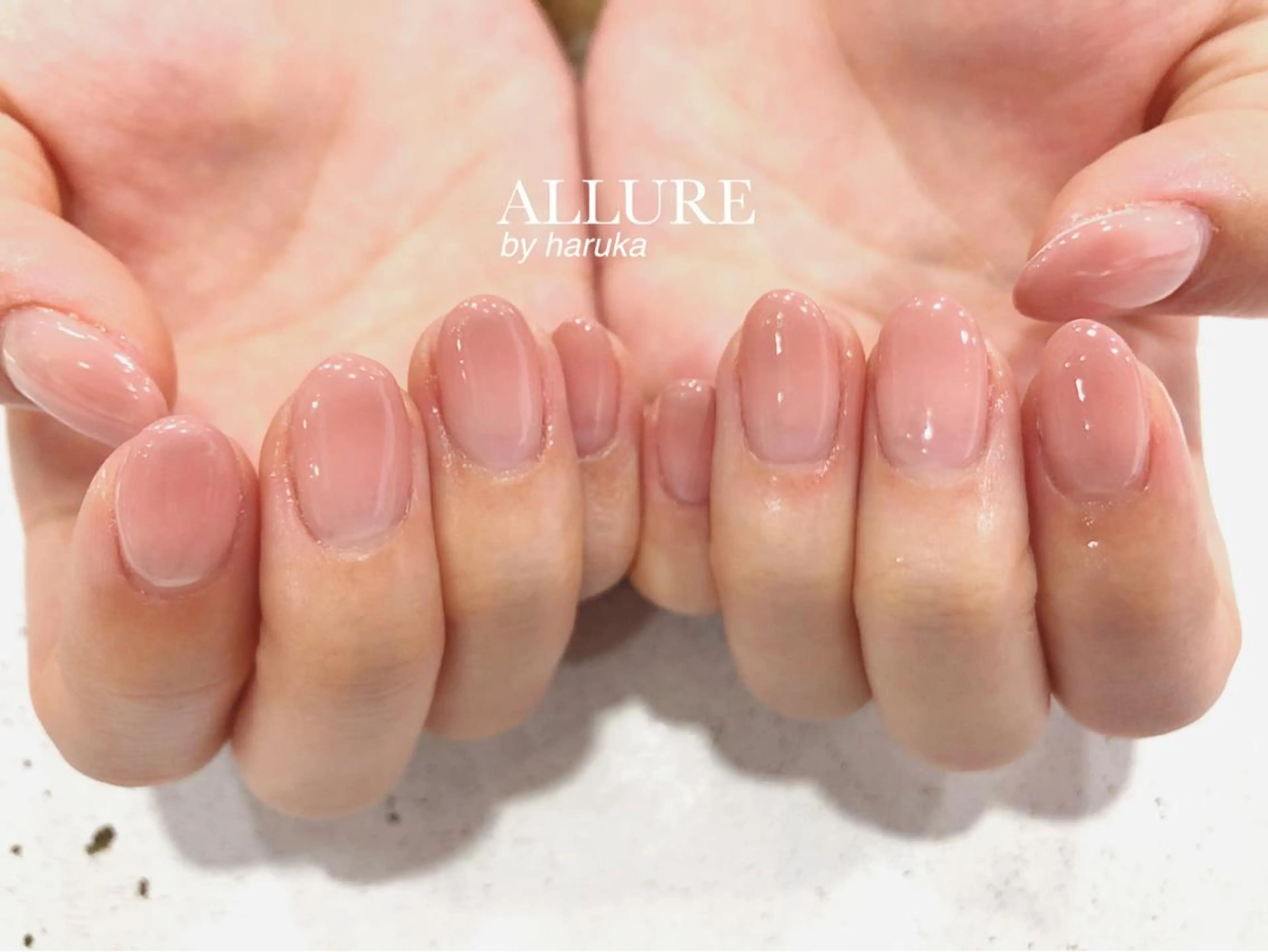 ネイル グラデーション ハンドネイル Allure小山店 高橋陽香のネイルデザイン