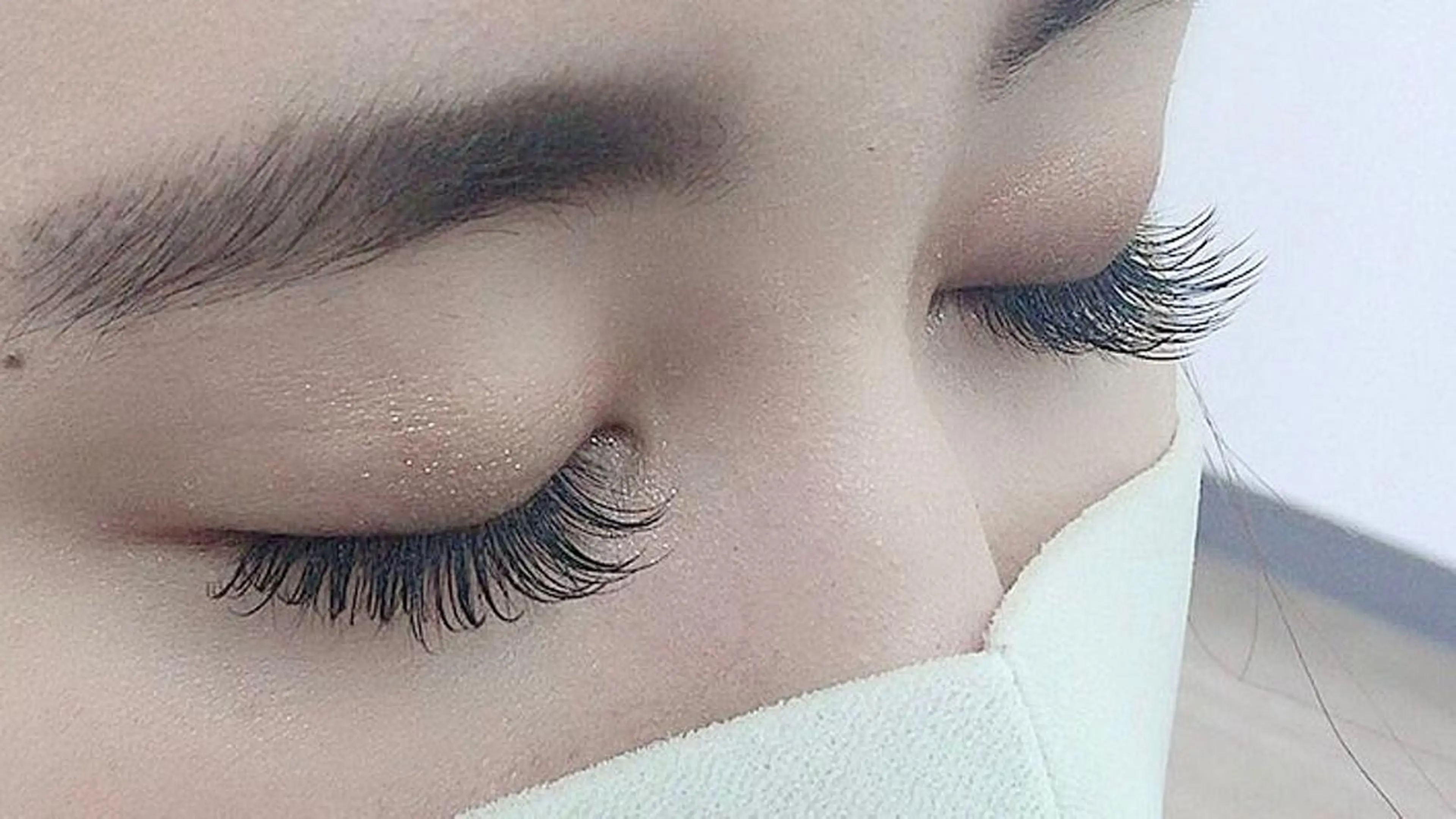 マツエク・マツパ Cカール キュート フラットラッシュ マツエク Emiy Beauty Lush所属・Emiy Shinobuのマツエク・マツパデザイン