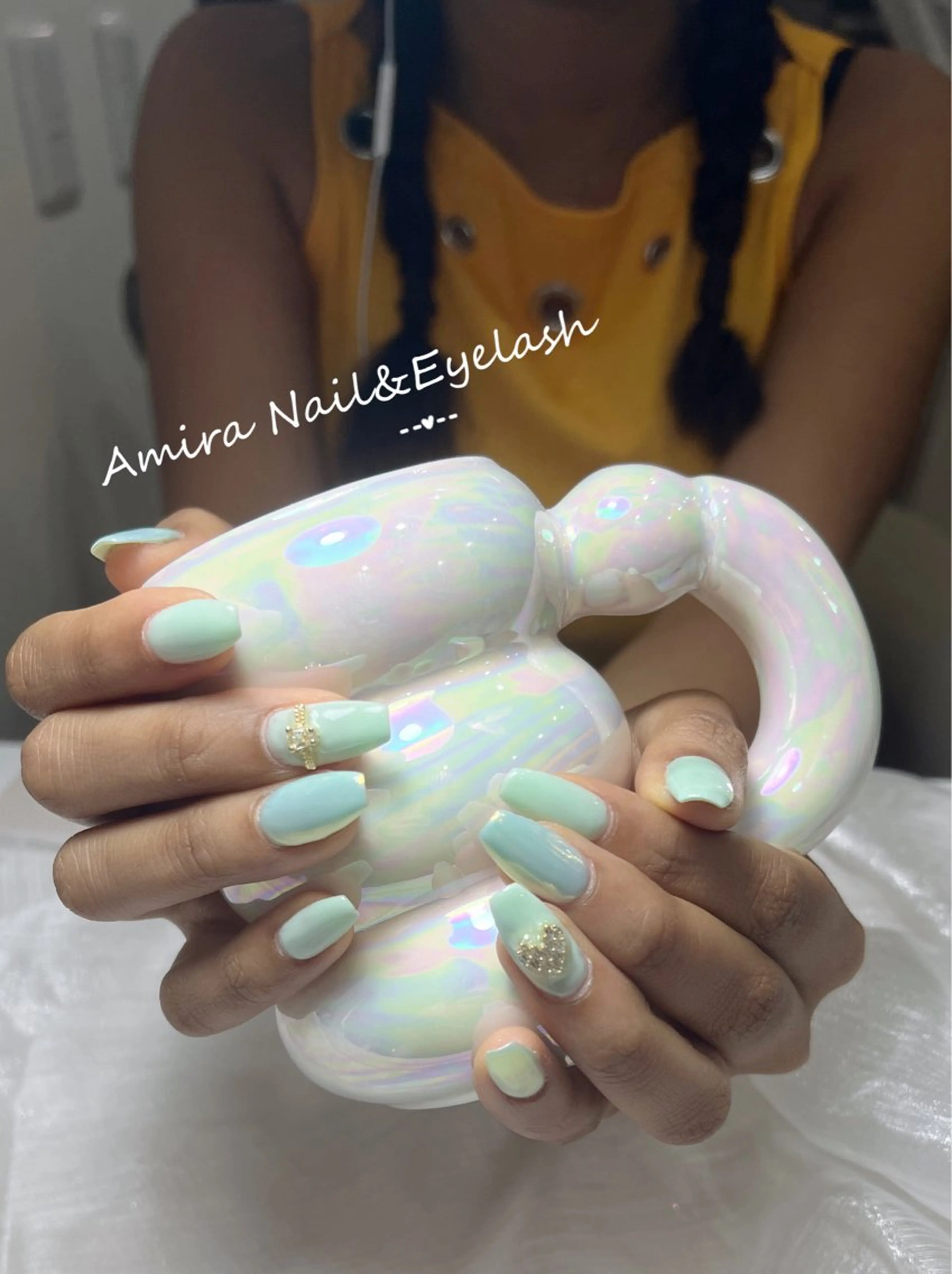 ネイル Amira アイラッシュのマツエク・マツパデザイン