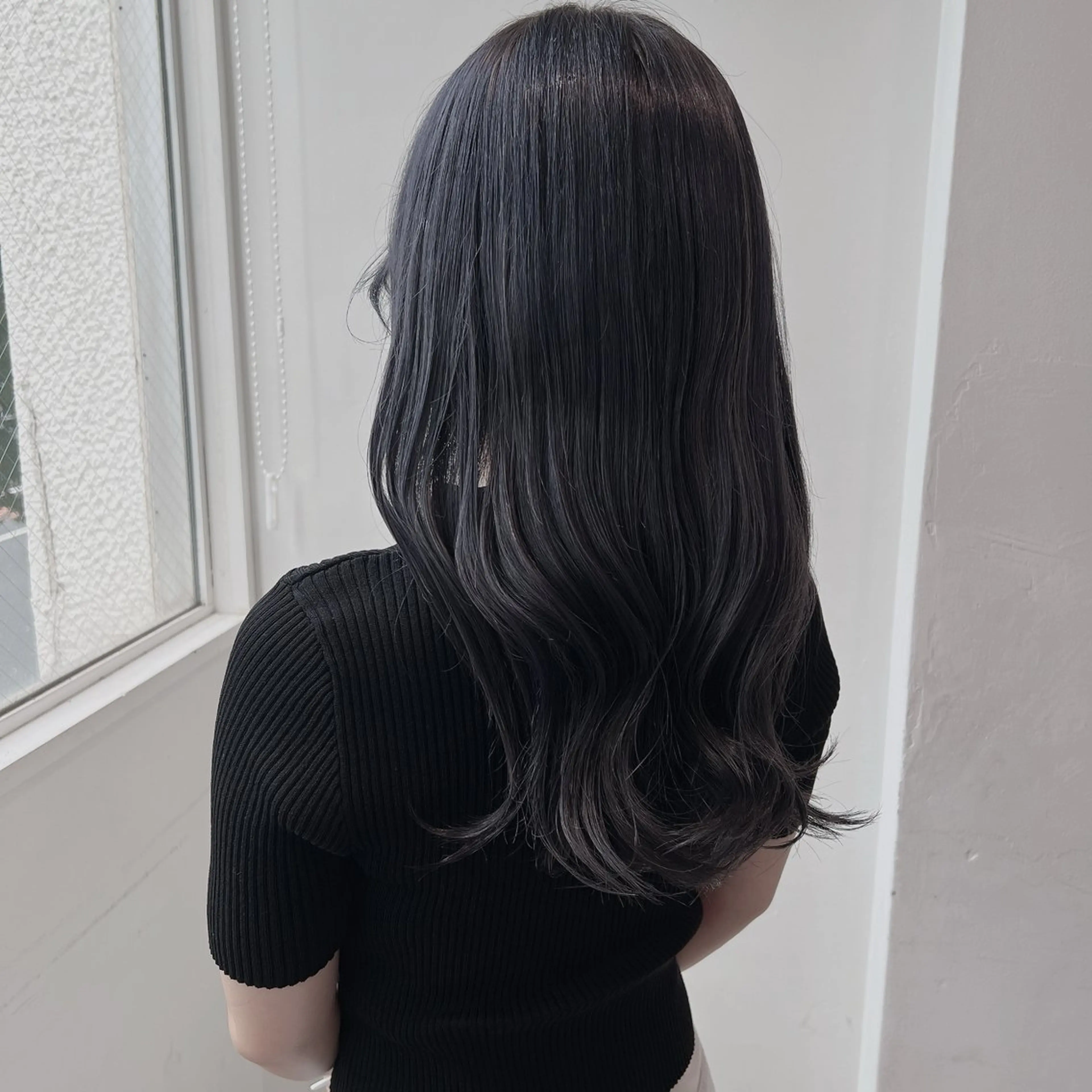 ロング カラー カット ヘアカラー トリートメント 𓏸レイヤー髪質改善 透けカラーカノン🫧のヘアスタイル