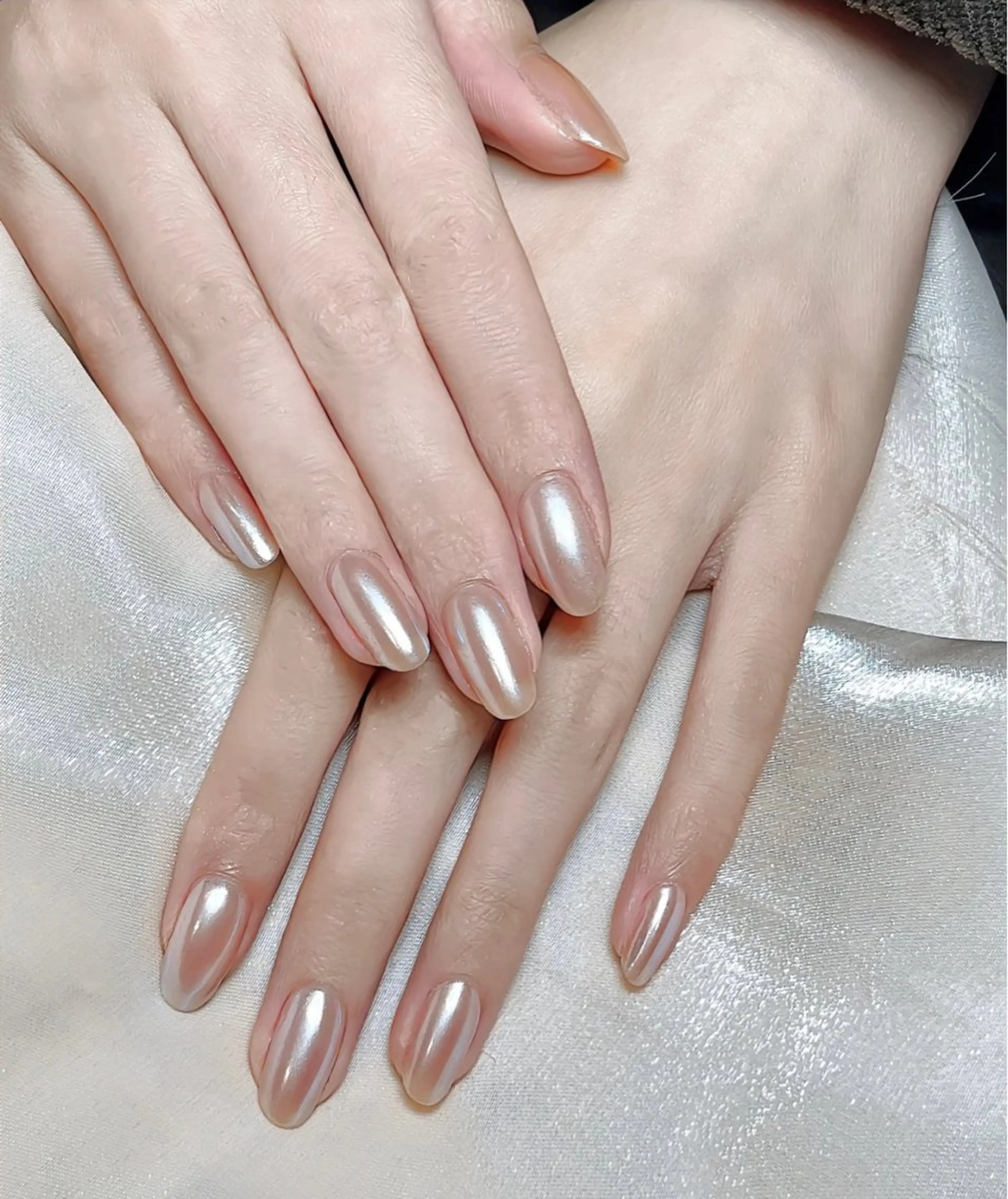 💅 （ミニモ限定割引） HANDミラー、オーロラ(ベース色込み)初回ソフトジェルオフ無料の写真