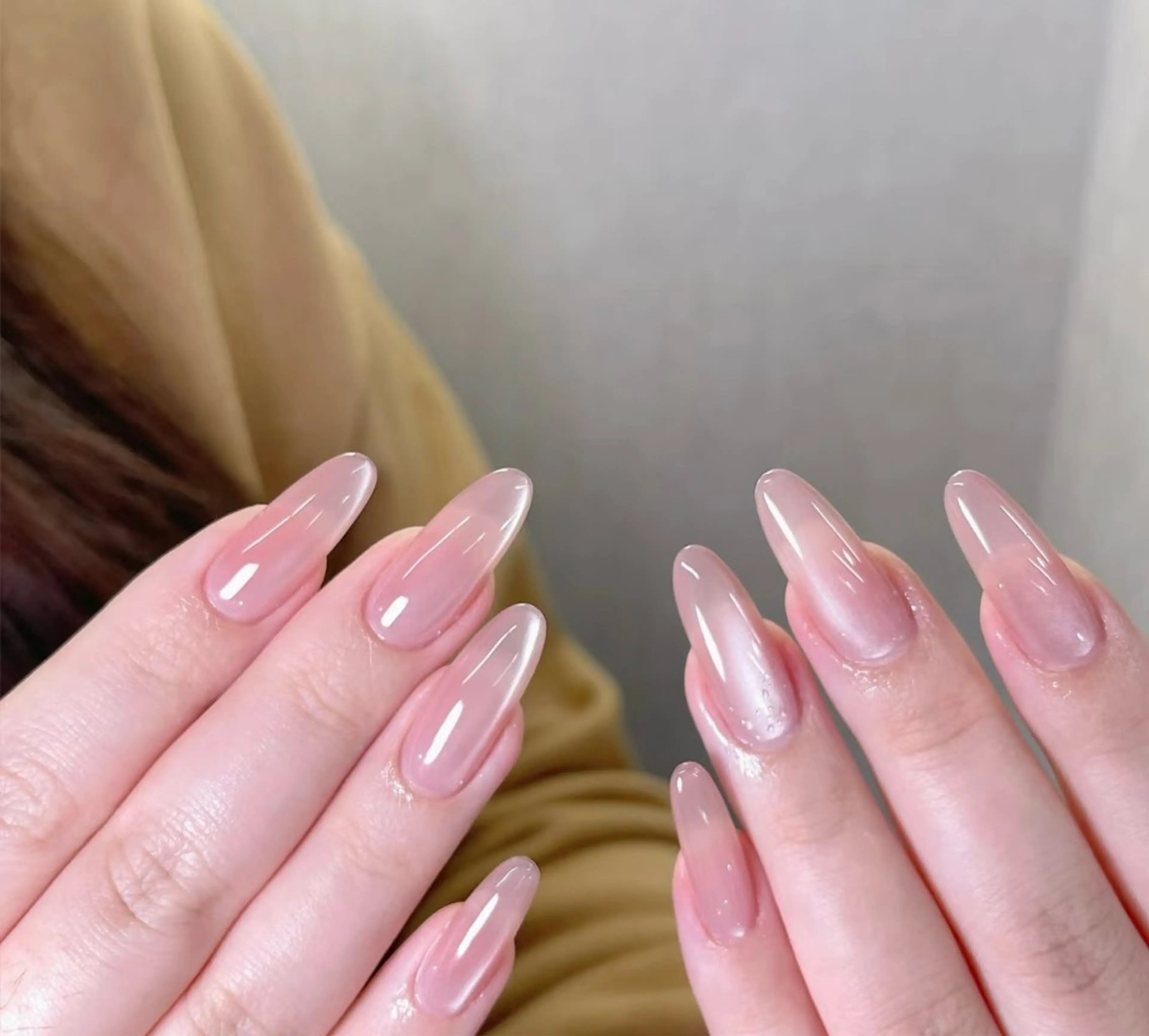 【チップスカルプ】マグネットor フラッシュネイル（角度によって光が動いて、指先がとっても華やかに）の写真