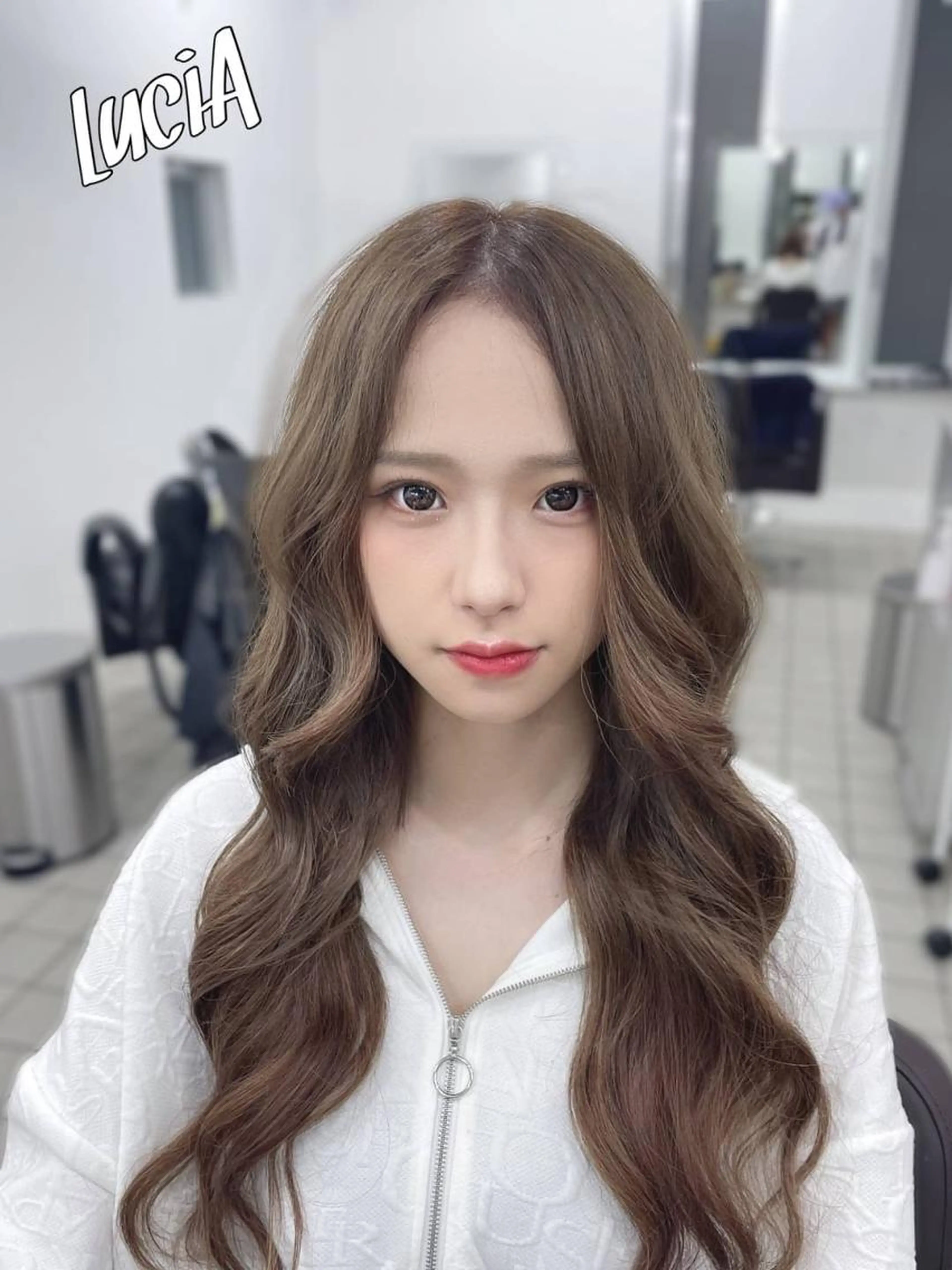 【54cm】シールエクステ40枚の写真