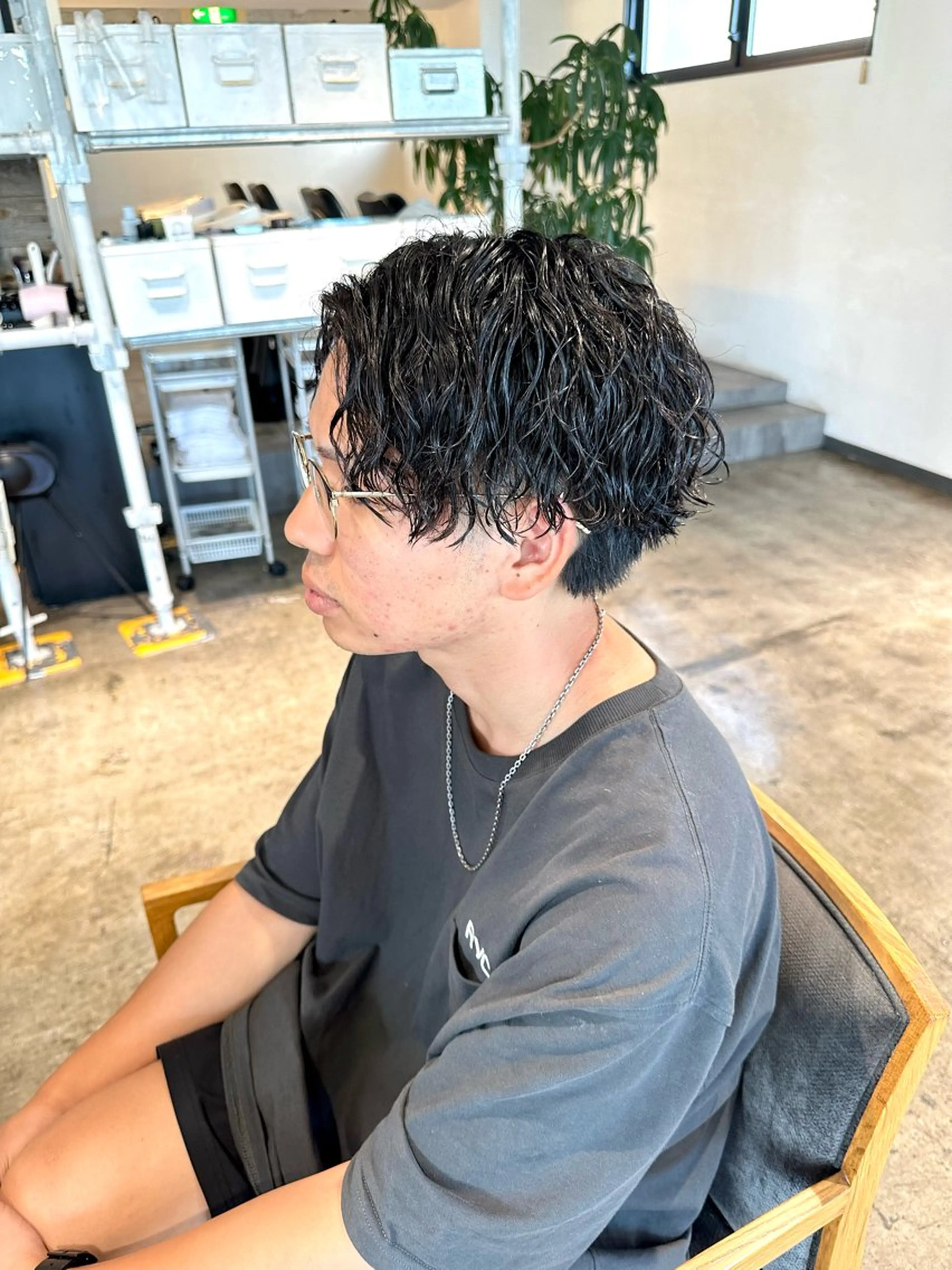メンズ マッシュ メンズパーマ メンズツイストパーマ 波巻きパーマ ツイストパーマ カット ヘアカラー パーマ トリートメント 骨格補正施術/メンズ 専門美容師/YUYAのヘアスタイル