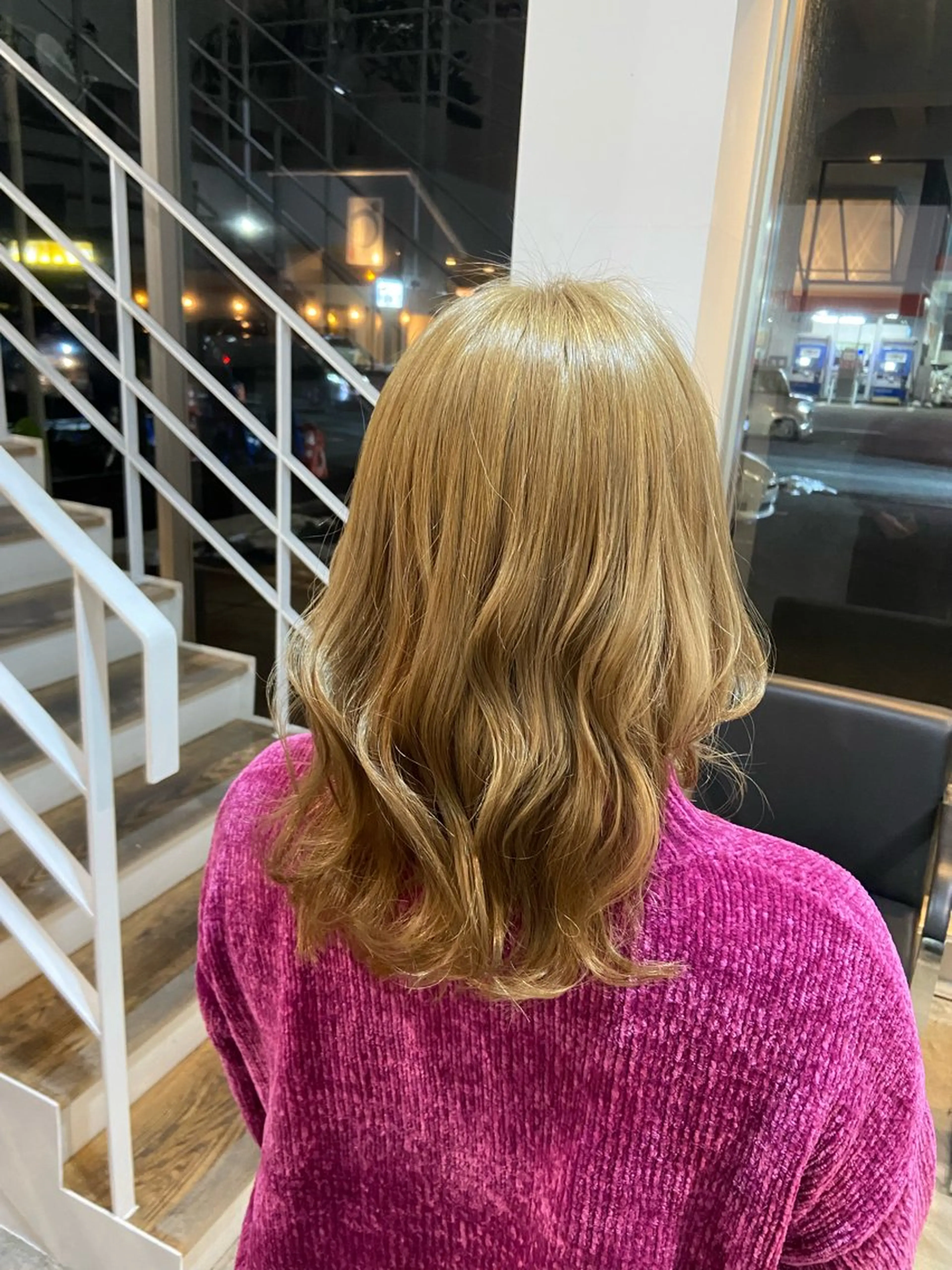 セミロング カラー ベージュカラー ヘーゼル ヘアカラー MINENO🌼 パーマ⚡️ブリーチのヘアスタイル