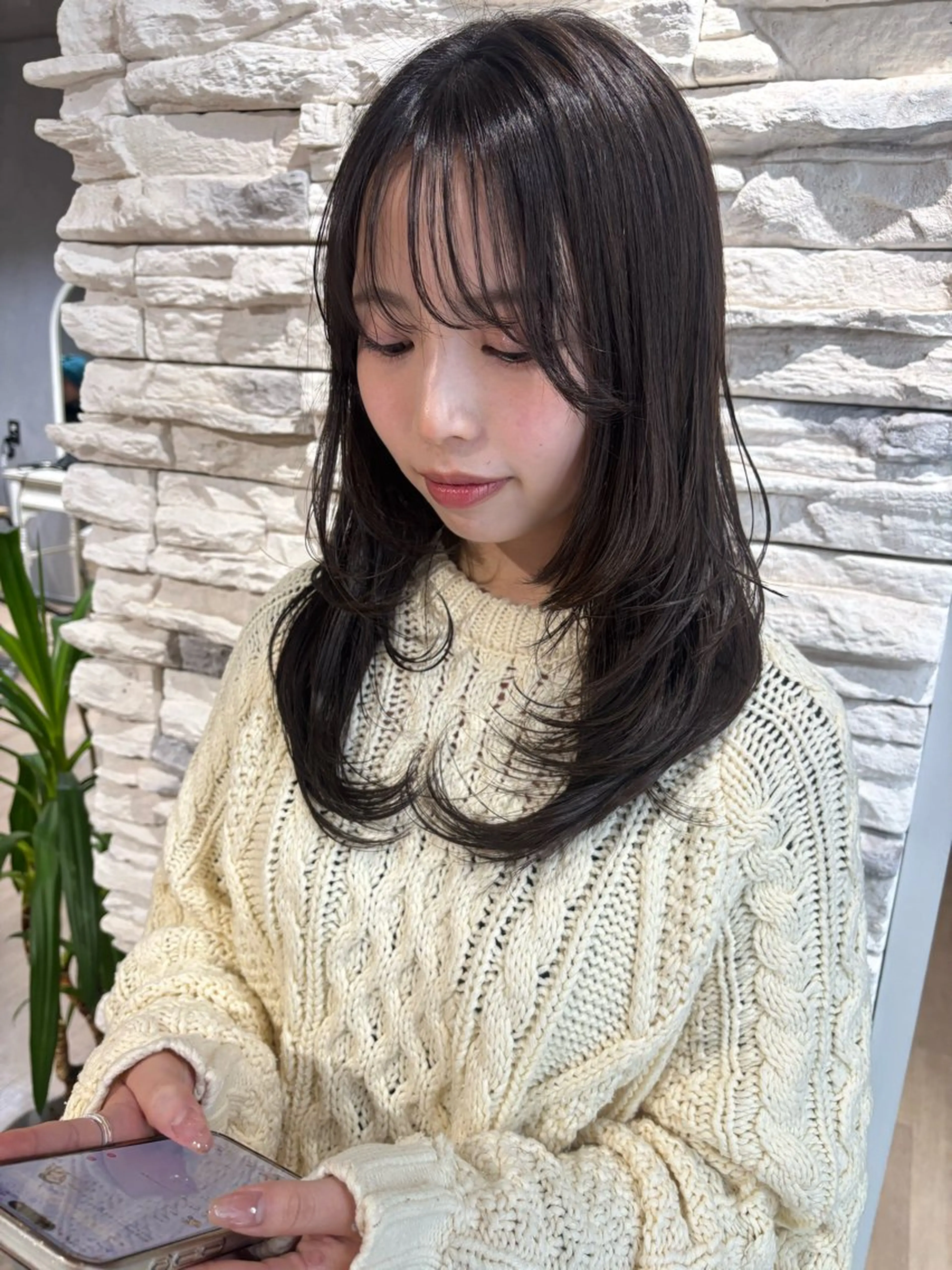 ロング レイヤーカット Maki /カラー/ブリーチのヘアスタイル