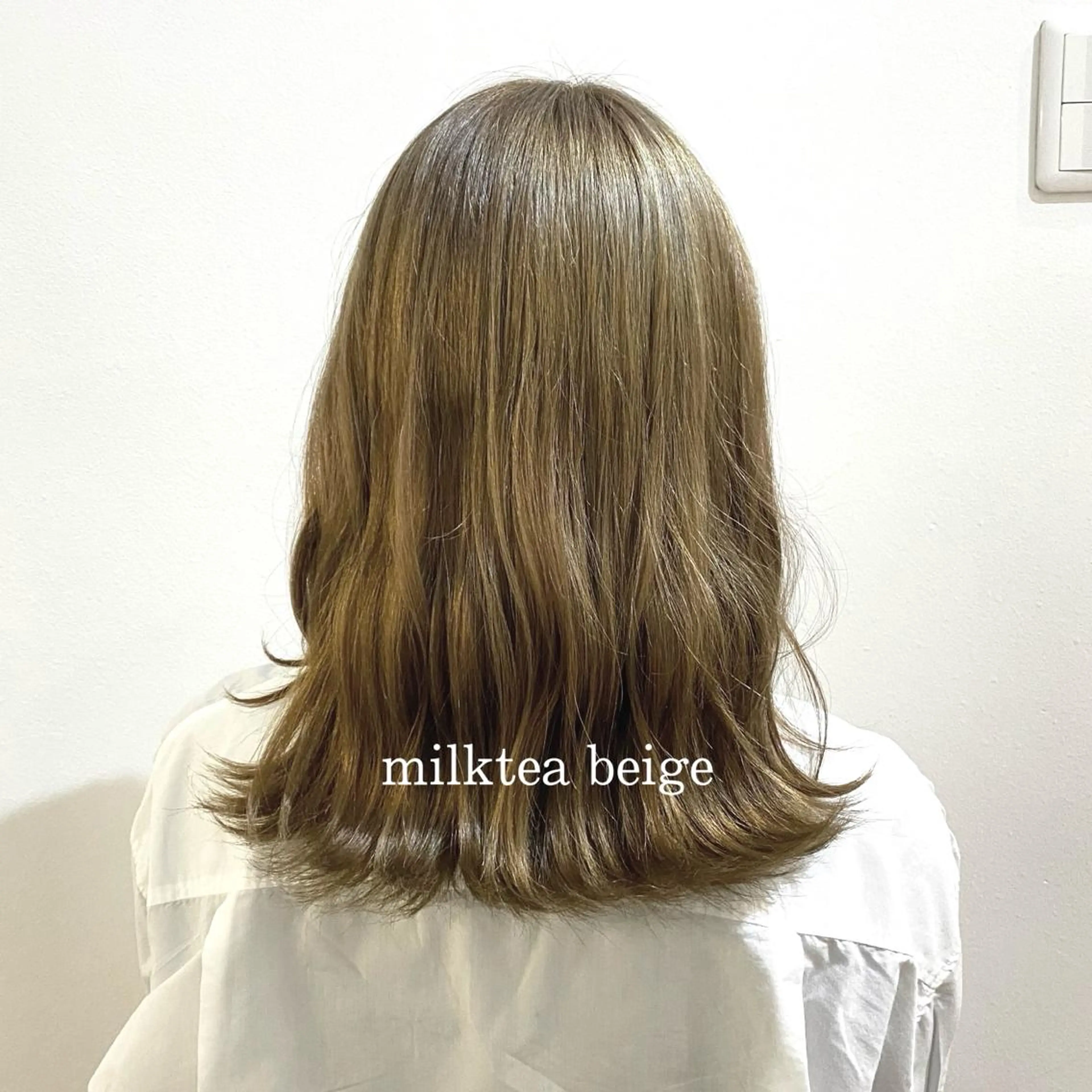 ミディアム カラー ベージュカラー ブリーチ ミルクティーベージュ ブリーチなしカラー ハル🌸柔色/ ブリーチなし/艶髪のヘアスタイル