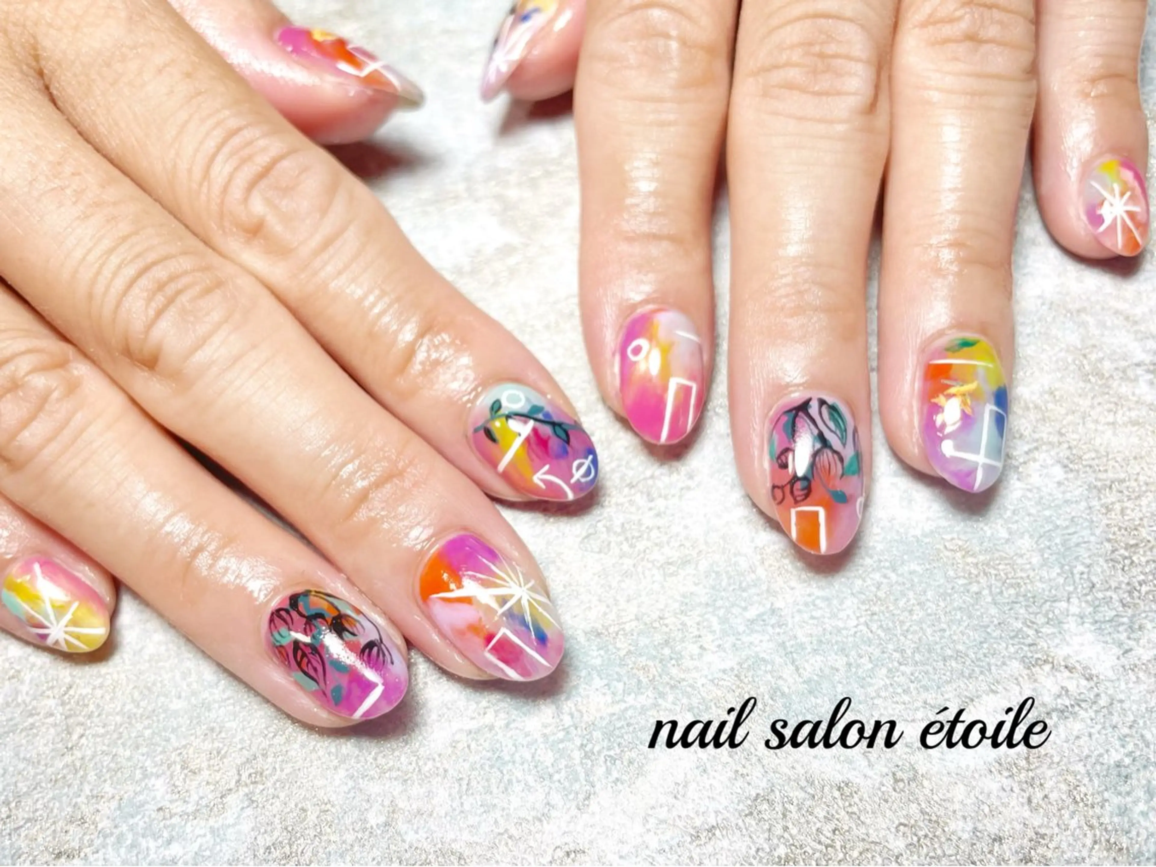 オフ有💅ジェルネイル⭐︎持ち込み画像デザイン可⭐️アートし放題の写真