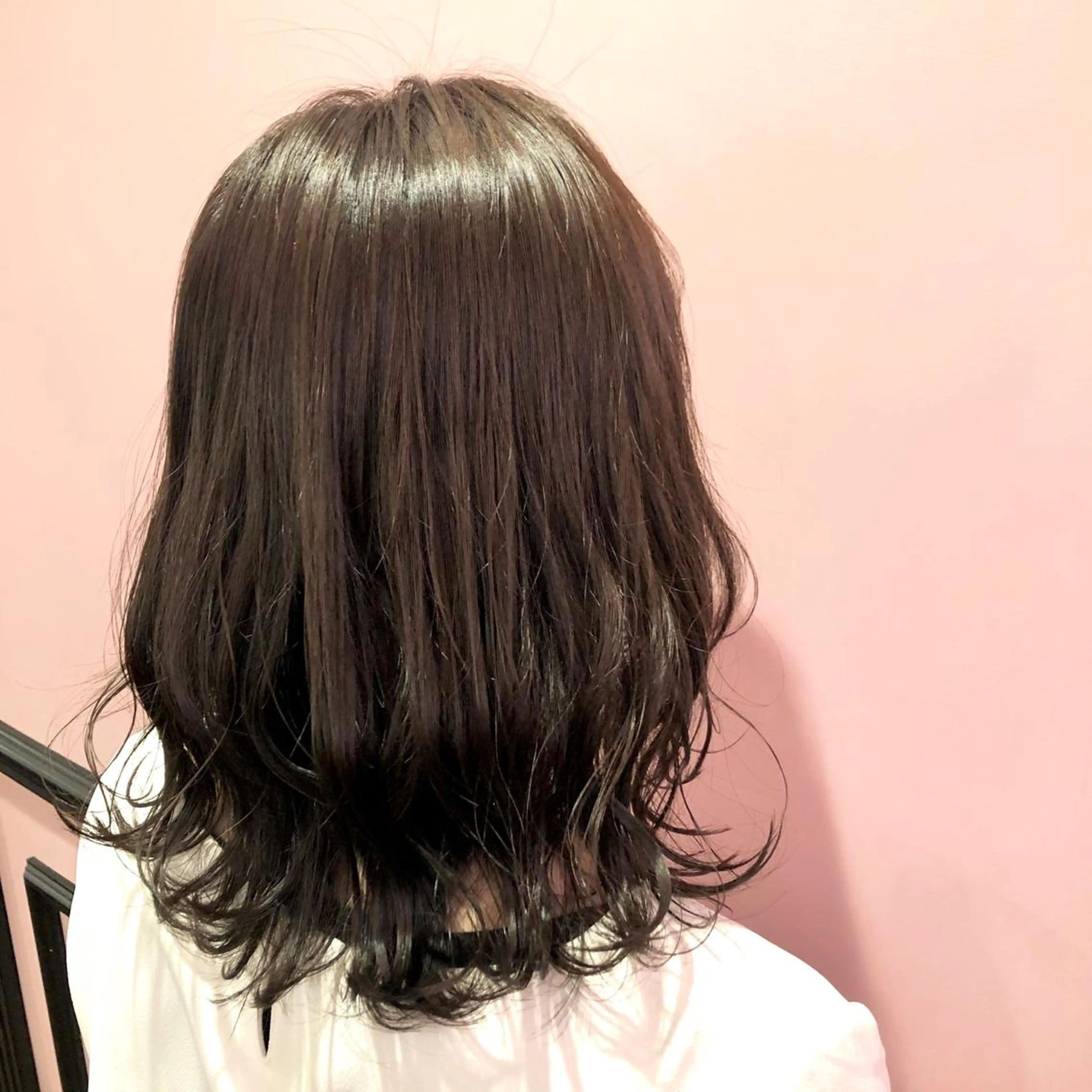 ミディアム カラー ベージュカラー カット ヘアカラー トリートメント ✨髪質改善縮毛矯正✨ 宇田川修平のエステ・リラクイメージ
