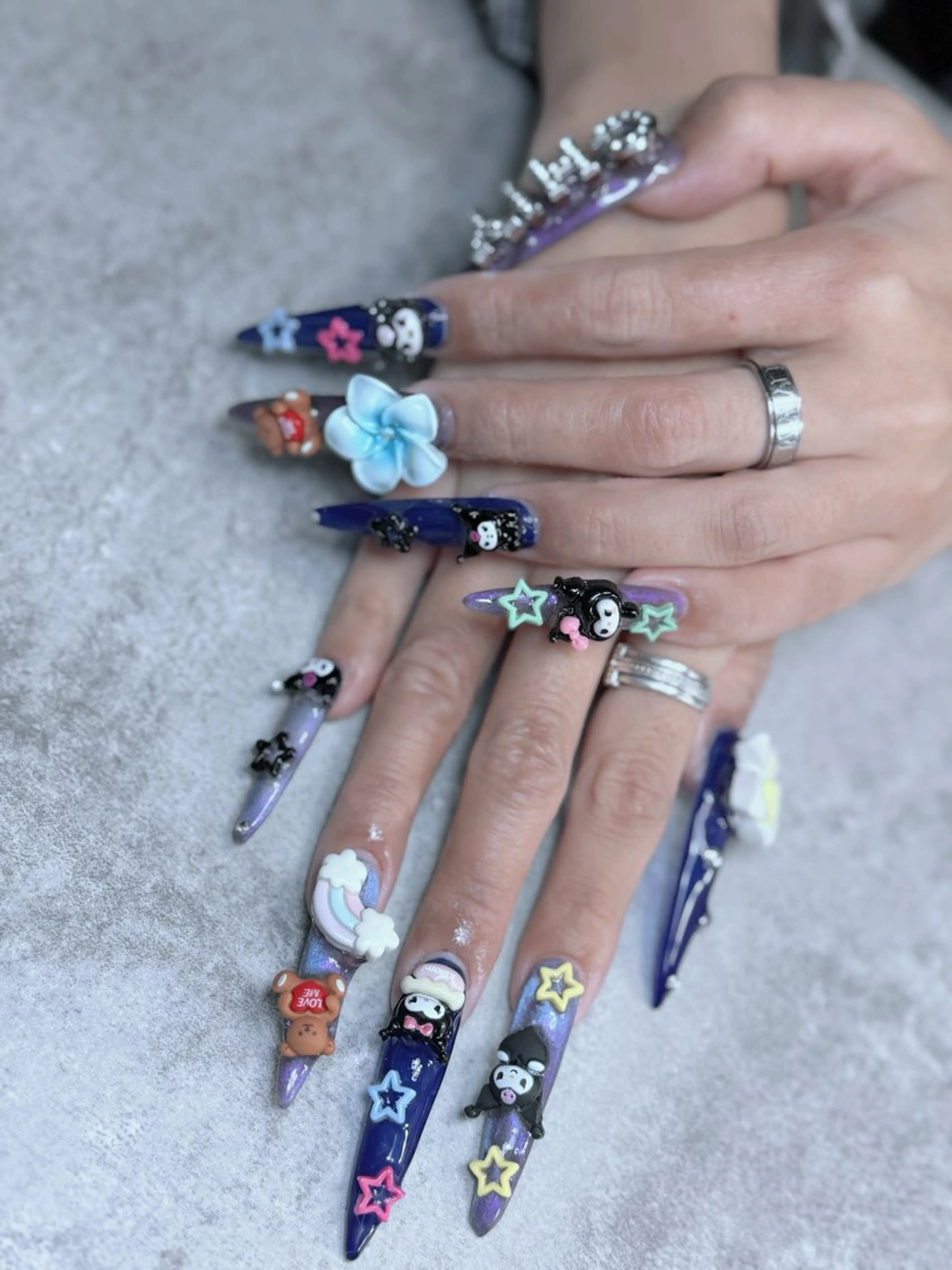 ネイル フレンチネイル ジェルネイル グラデーション ロングネイル マグネットネイル ハンドネイル nail sideraのネイルデザイン