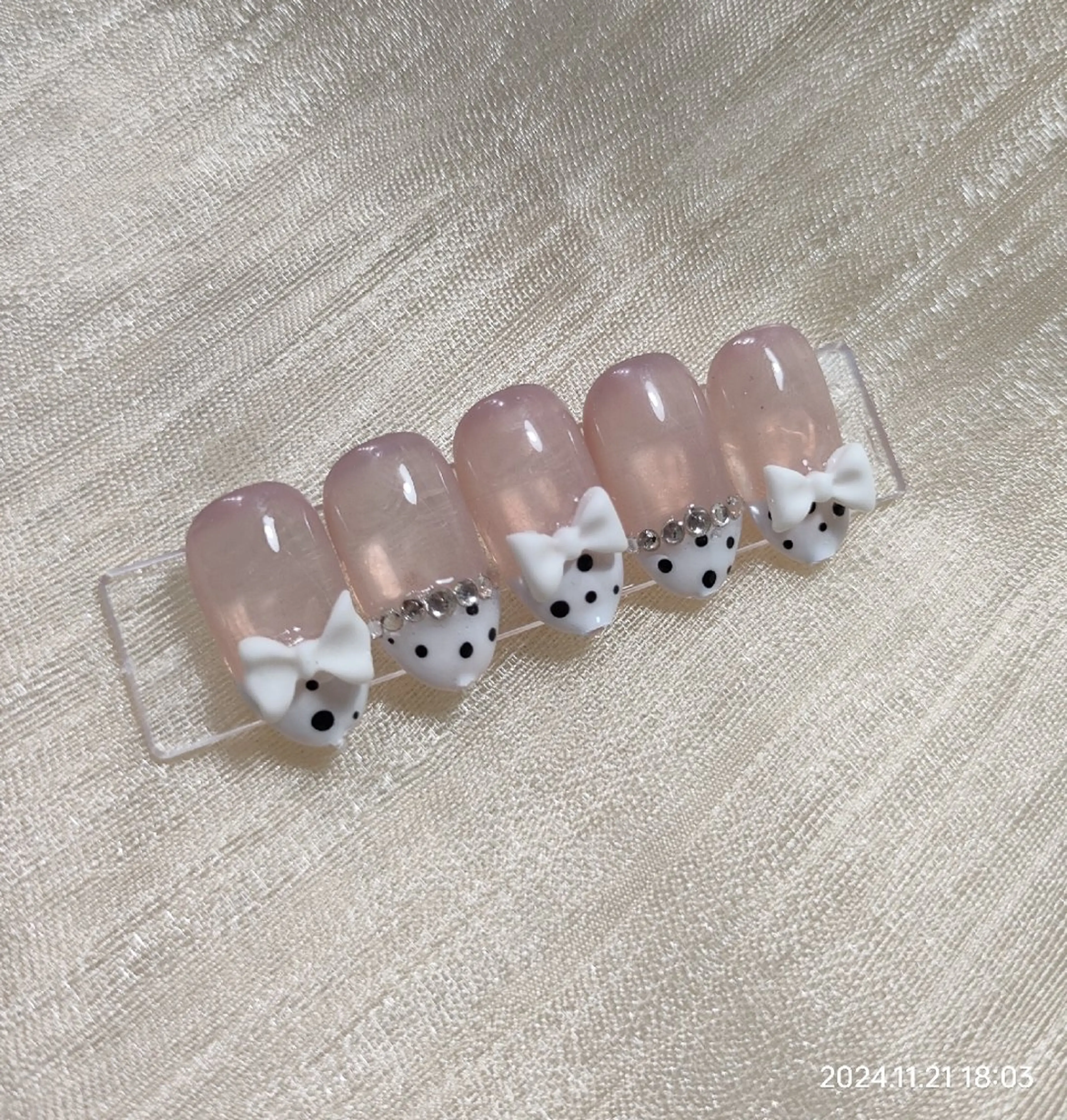 ネイル ハンドネイル nail circlesのネイルデザイン