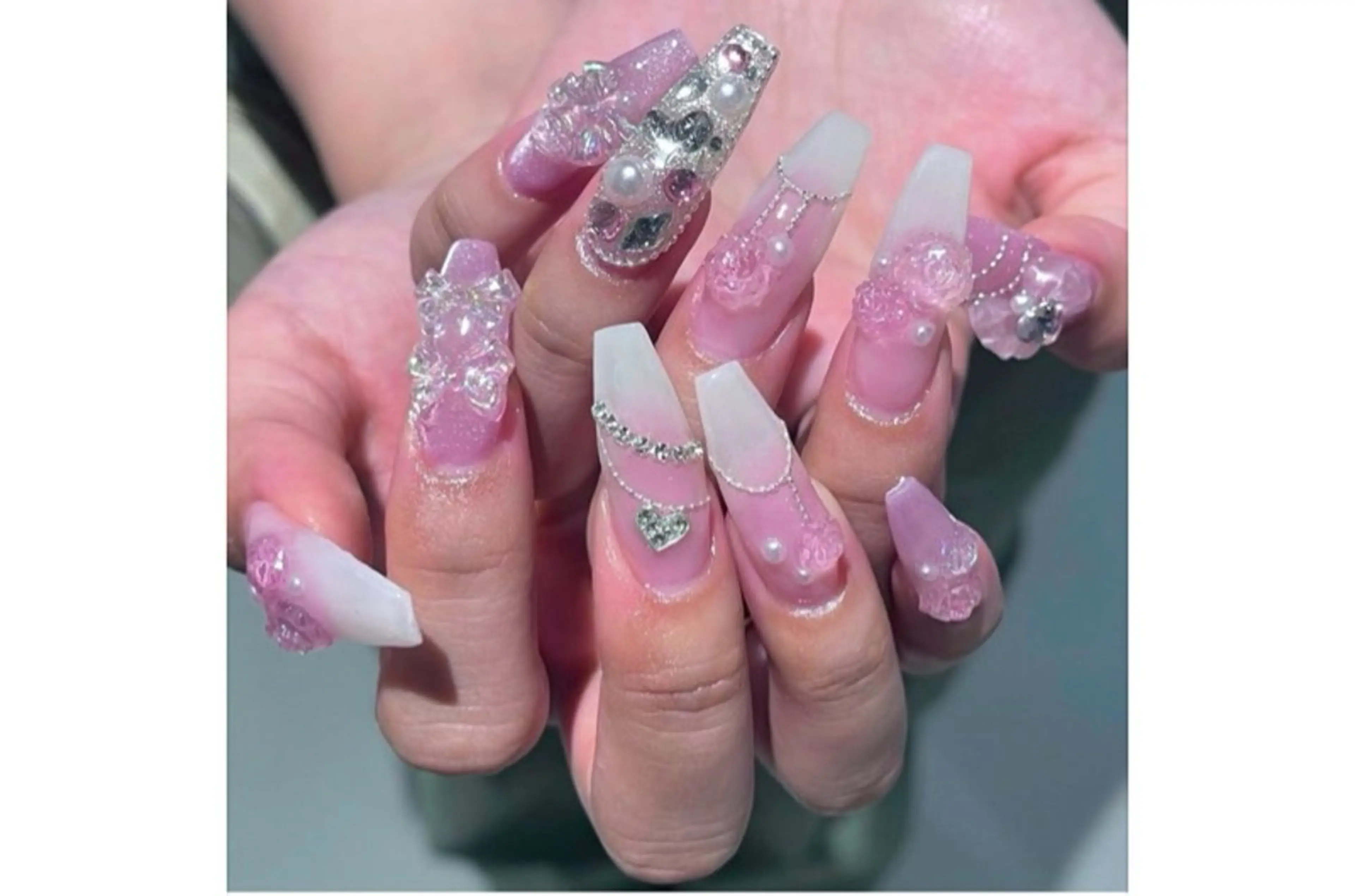 ネイル 長さ出し グラデーション キラキラネイル マグネットネイル ミラーネイル Lee Nails チップ長さだし専門店のネイルデザイン