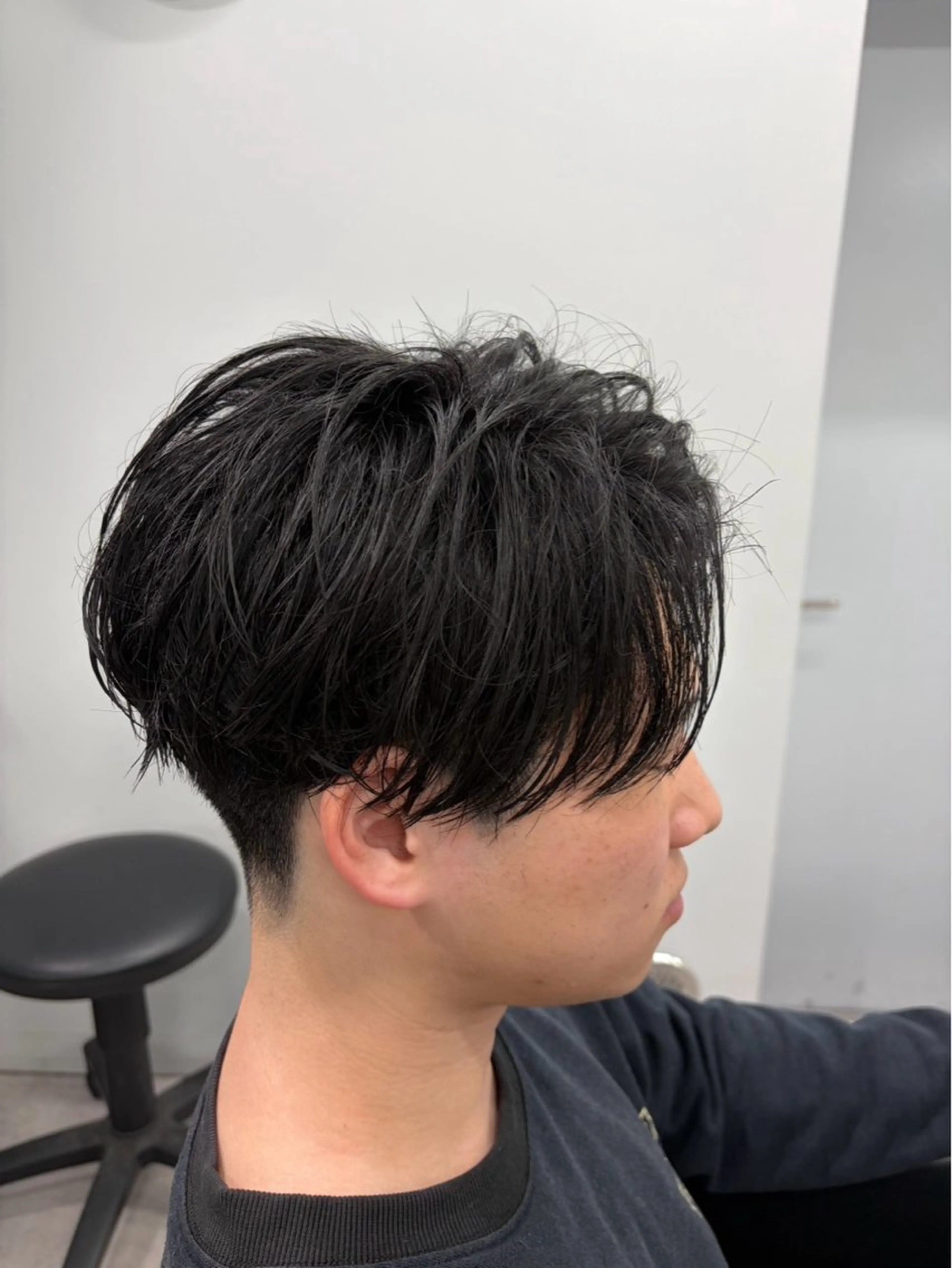 ショート メンズ センターパート ⭐️メンズカット無料 二田健吾‼️のヘアスタイル