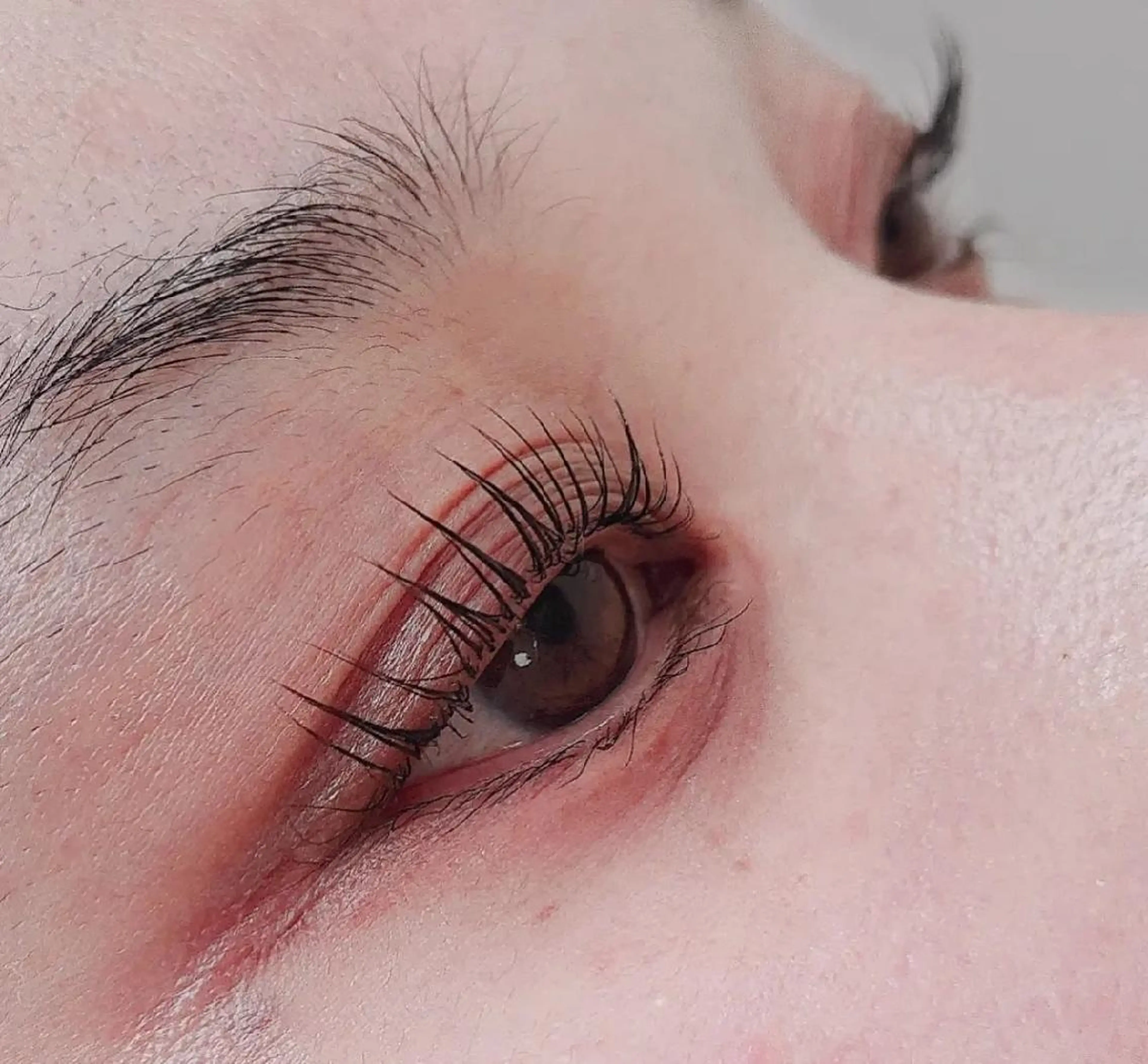 マツエク・マツパ パリジェンヌラッシュリフト AZURE eyelash&eyebrow所属・AZURE アジュールのマツエク・マツパデザイン