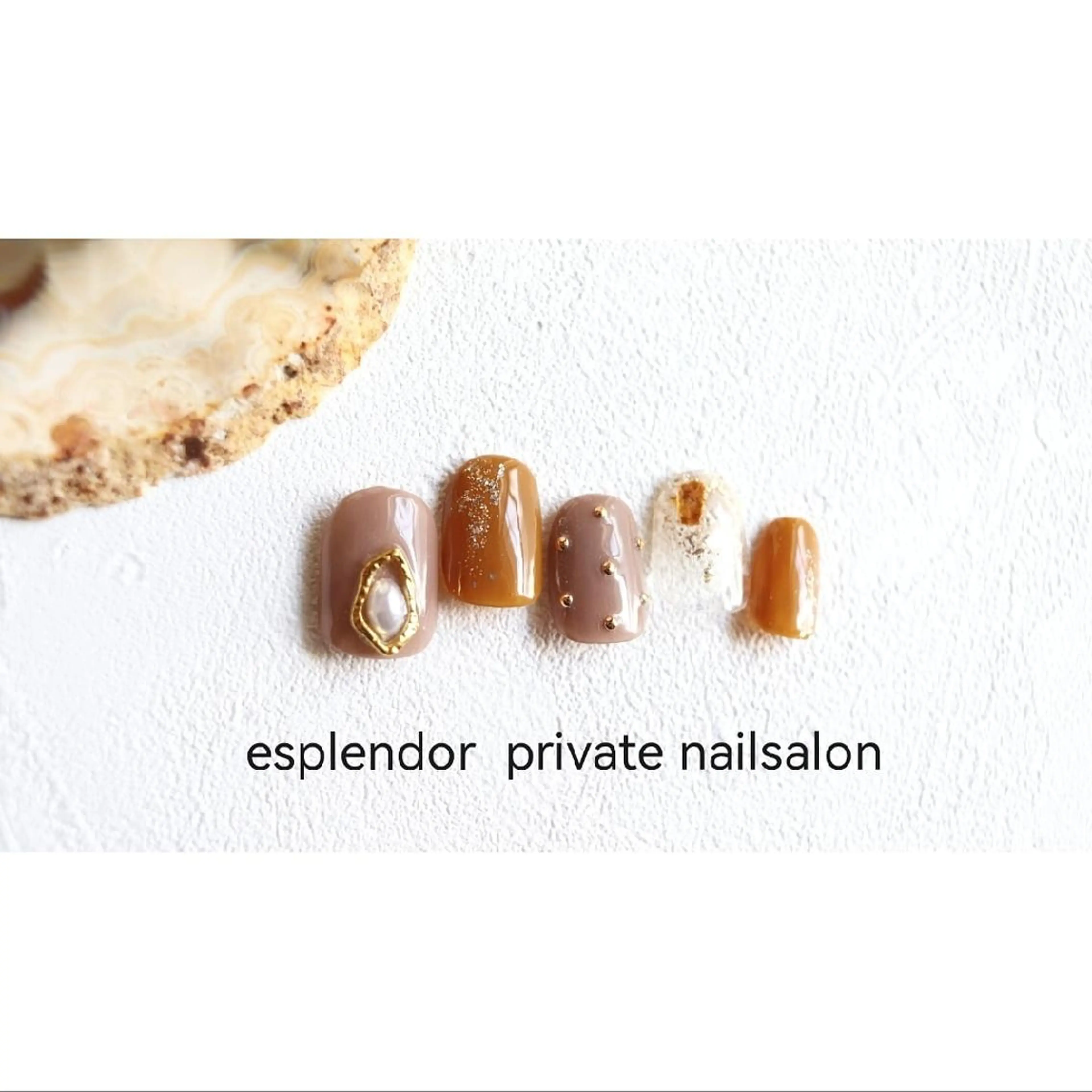 ネイル ブラウン ニュアンスネイル esplendor  エスプレンドル所属・esplendor  エスプレンドルのネイルデザイン