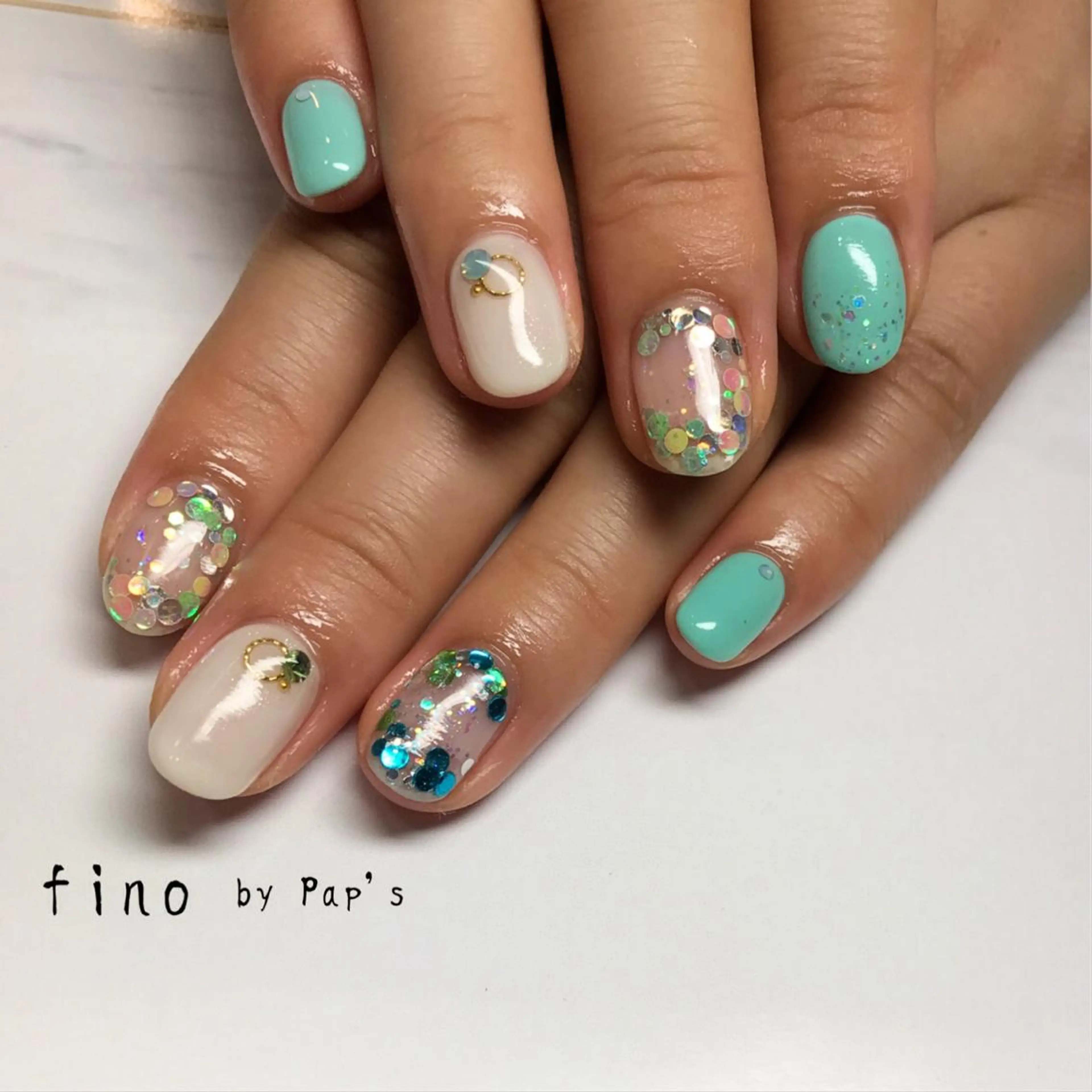 ネイル fino by Pap's所属・西畠 真由美のネイルデザイン