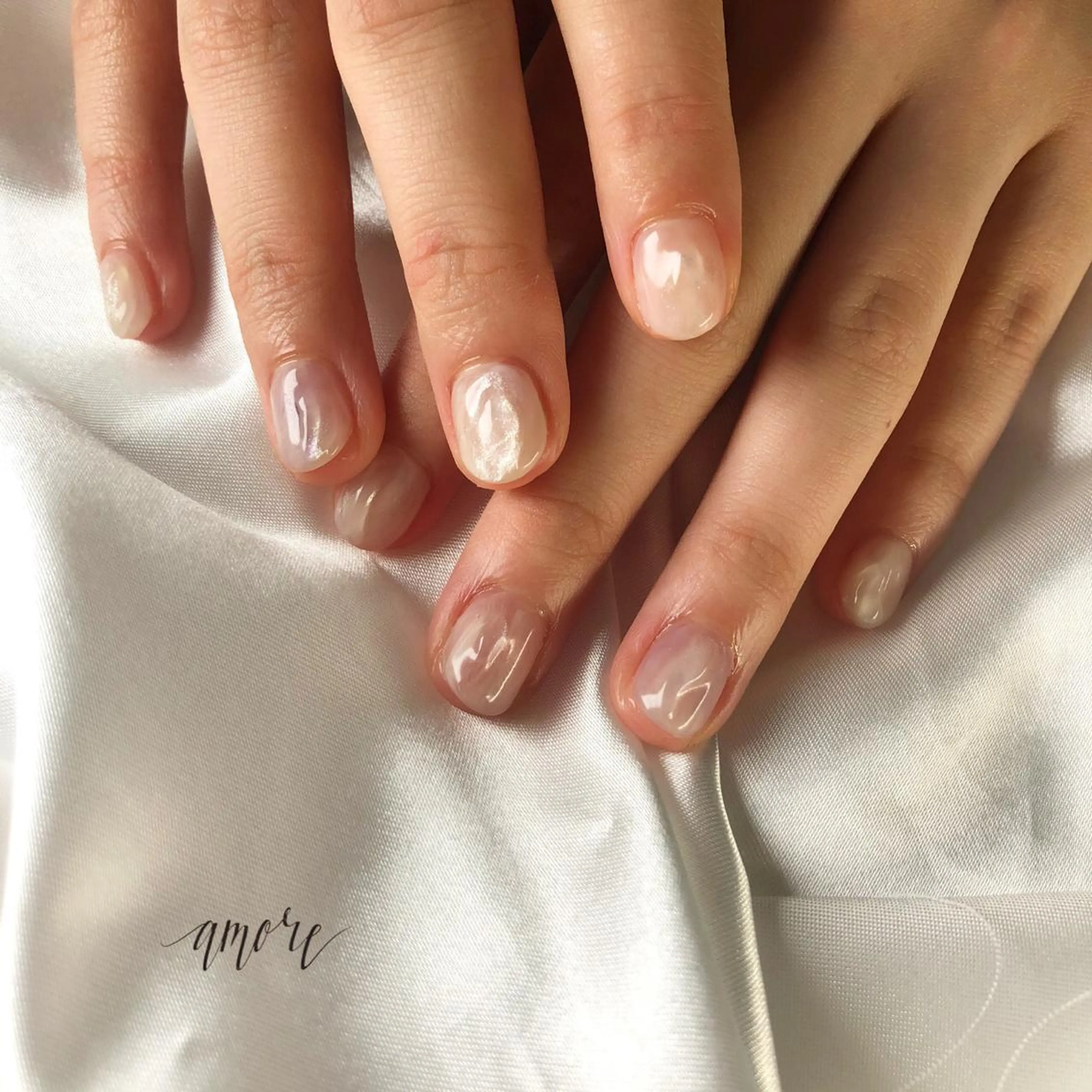 ネイル ジェルネイル 氷ネイル・うるうるネイル マグネットネイル ミラーネイル ニュアンスネイル You kyehwaのネイルデザイン