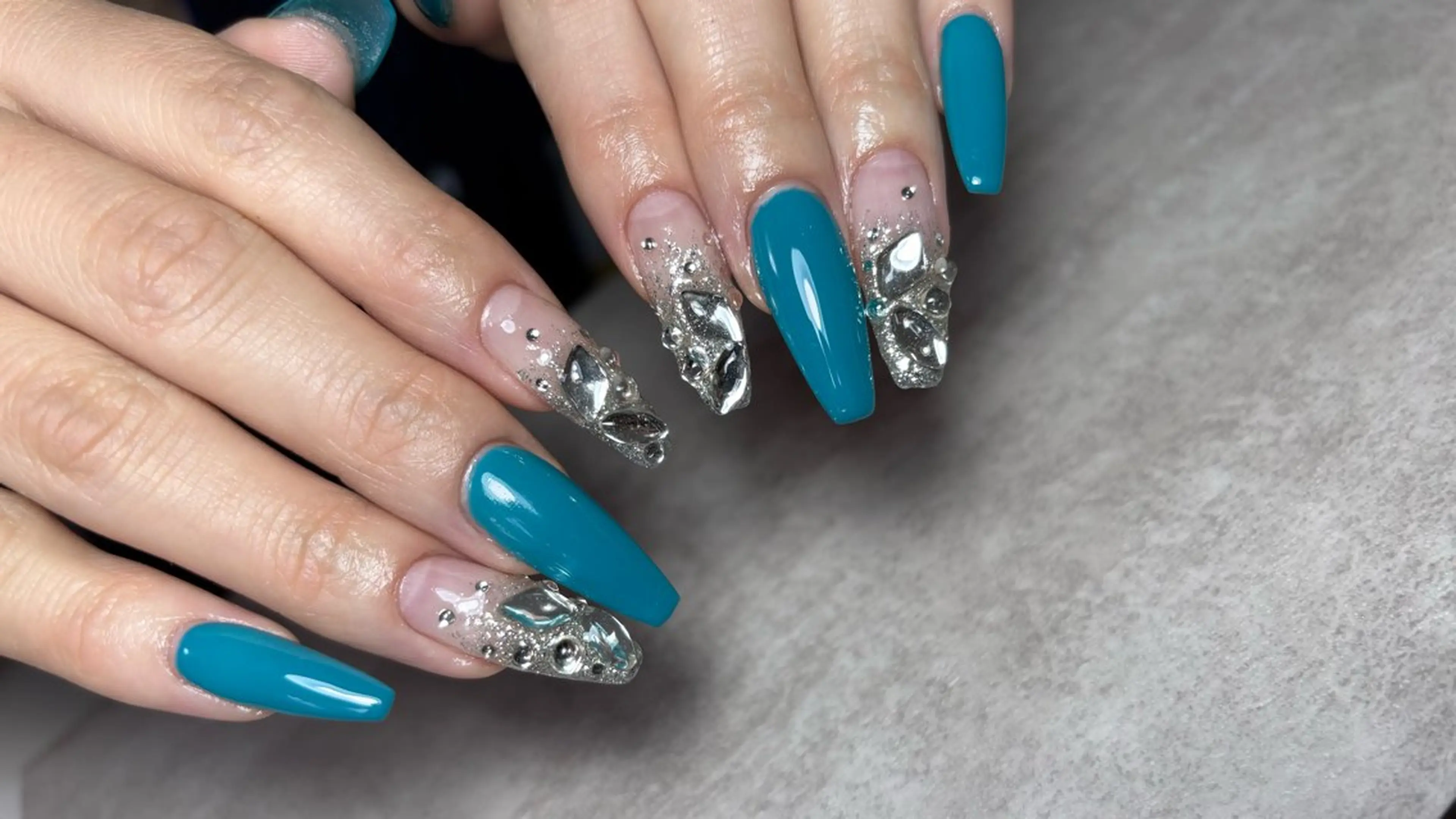 ネイル アートネイル 持ち込み ハンドネイル Moana Lani所属・moanaLani 🥥sayuri🌵のネイルデザイン