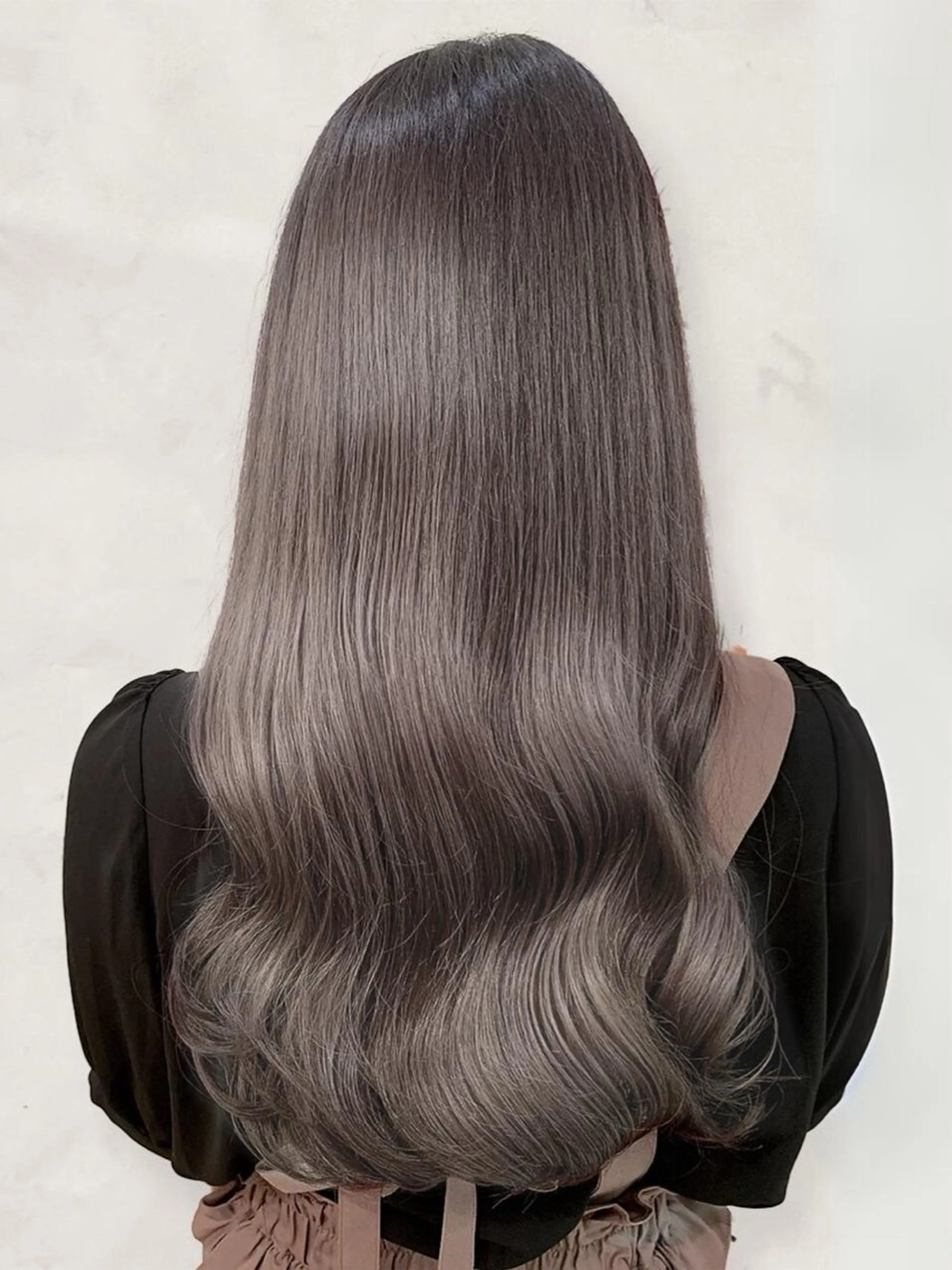 ロング 【明石の艶髪神様】 染澤尋統のヘアスタイル