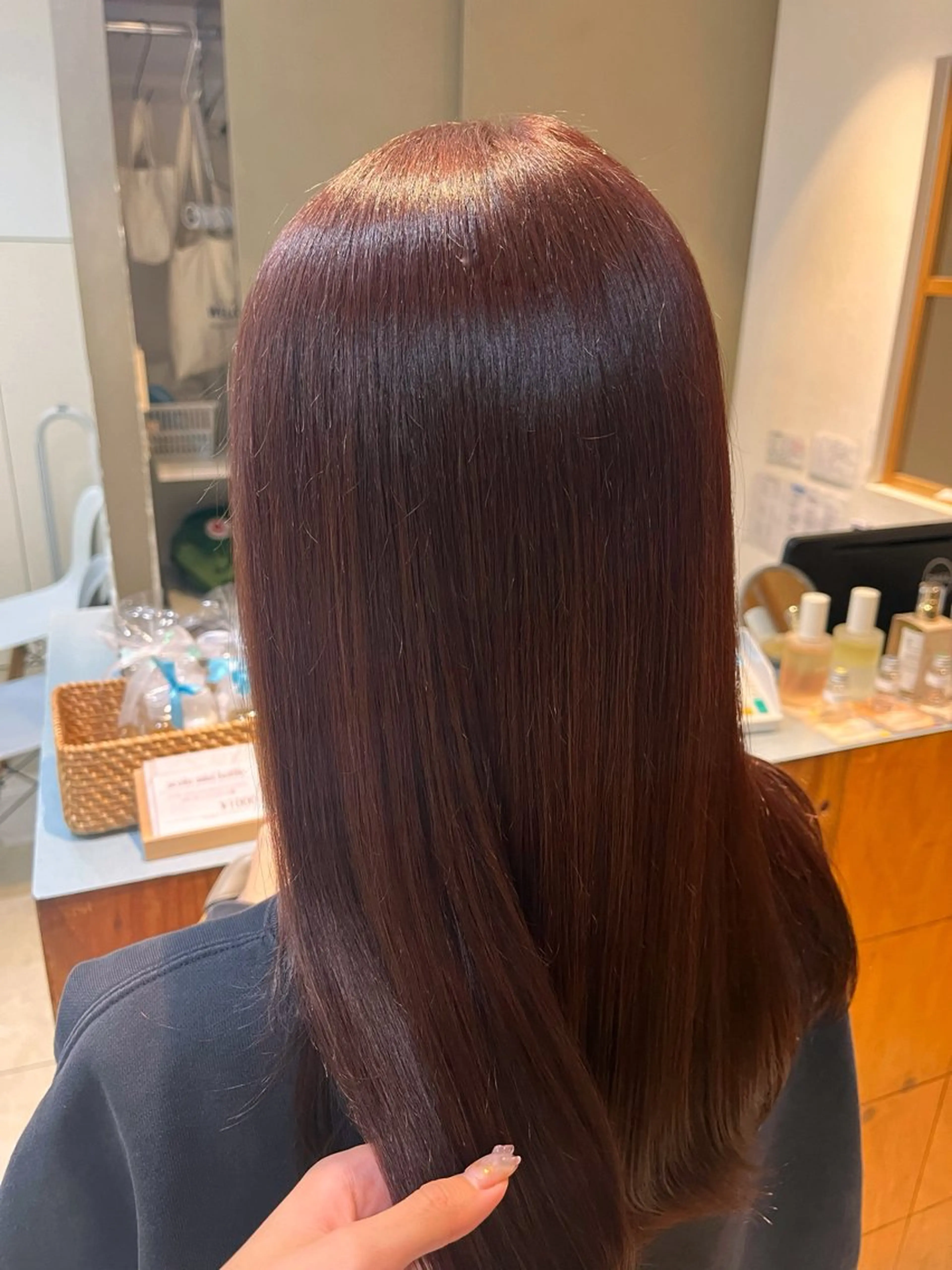 セミロング ヘアカラー 奥山 沙季(大井町)のヘアスタイル