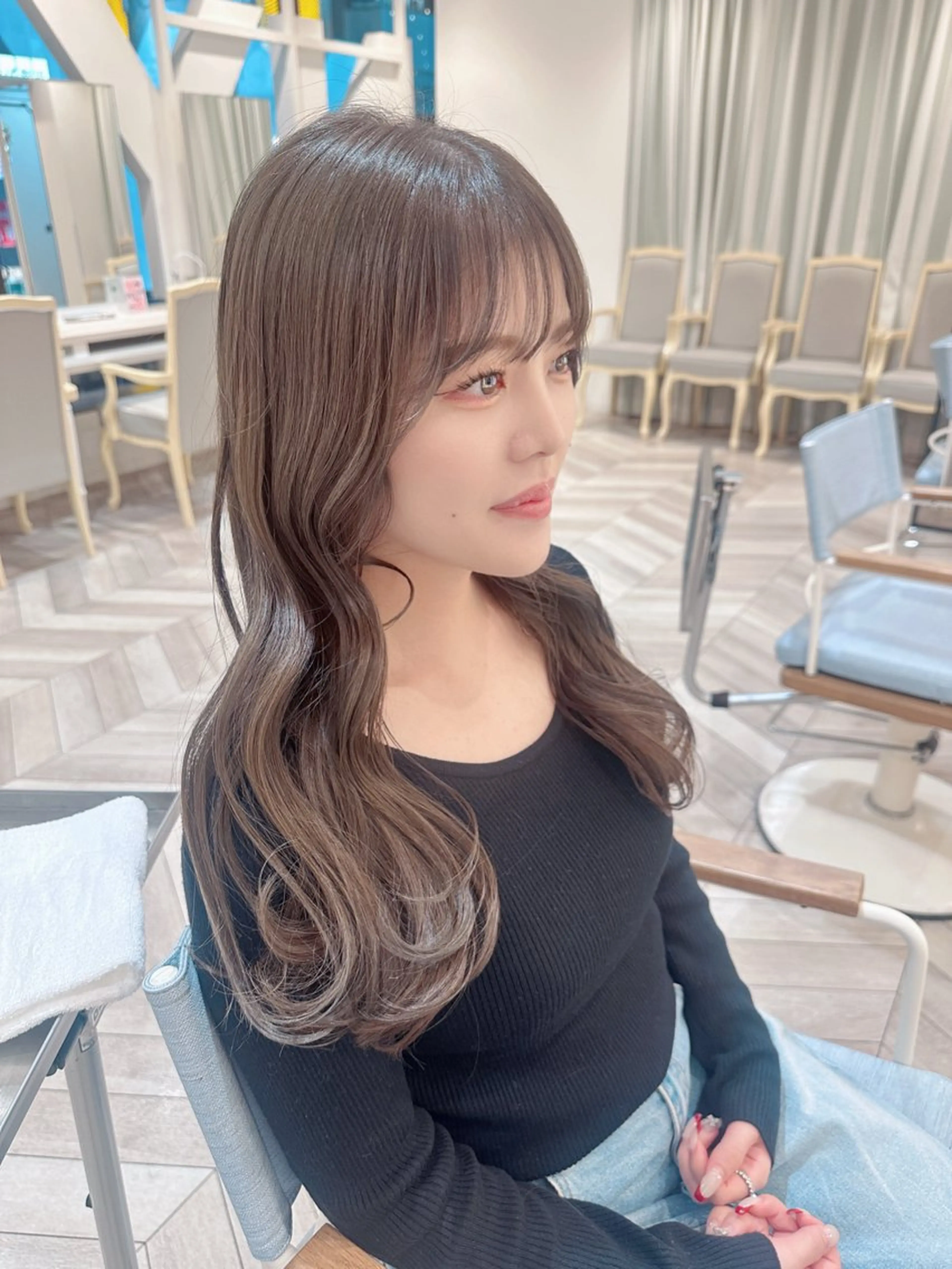 ロング カラー ブラウンカラー オリーブブラウン ベージュ/インナー カラー🤍Rieのヘアスタイル