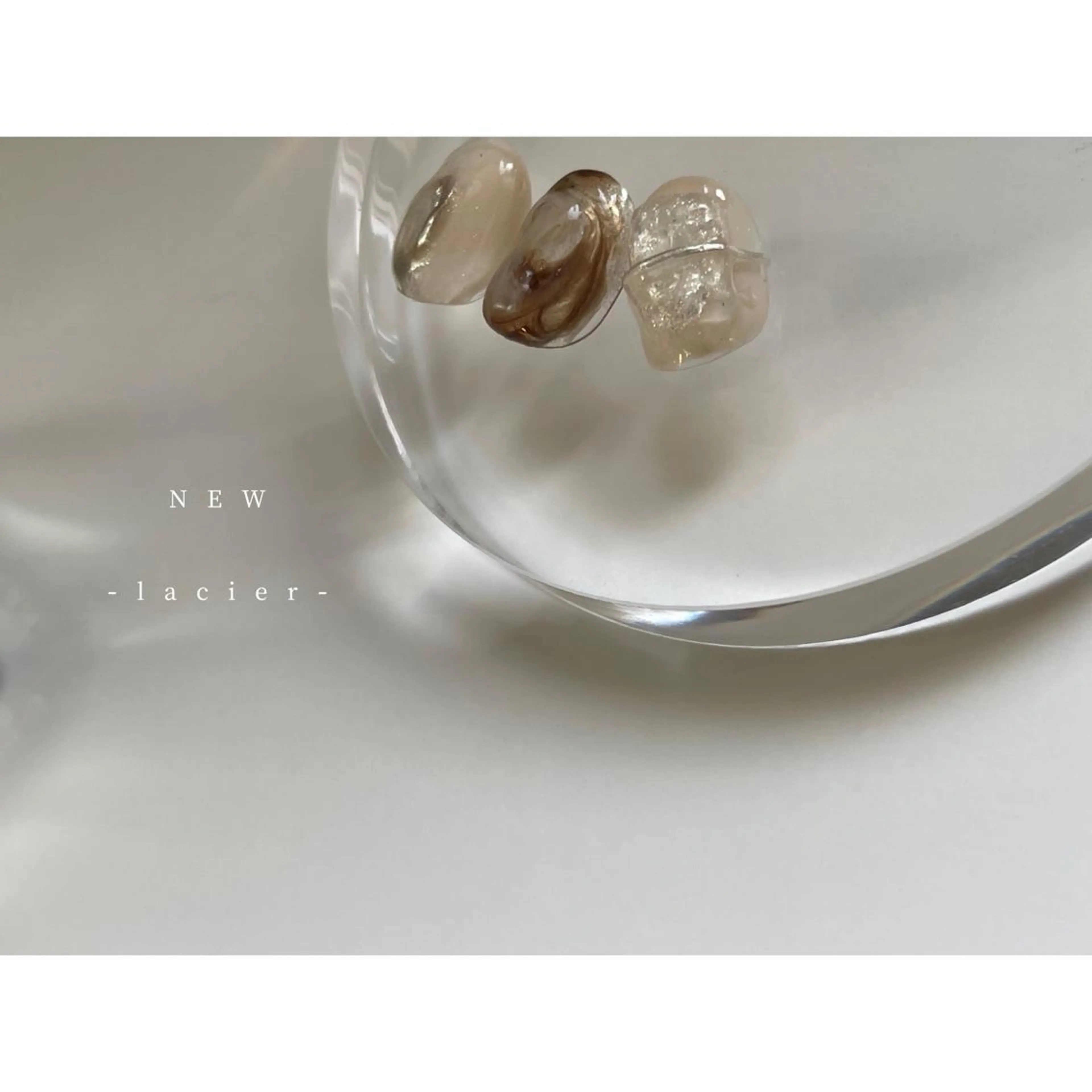 ネイル アートネイル べっ甲ネイル ミラーネイル ニュアンスネイル ワンカラーネイル lacier nailのネイルデザイン