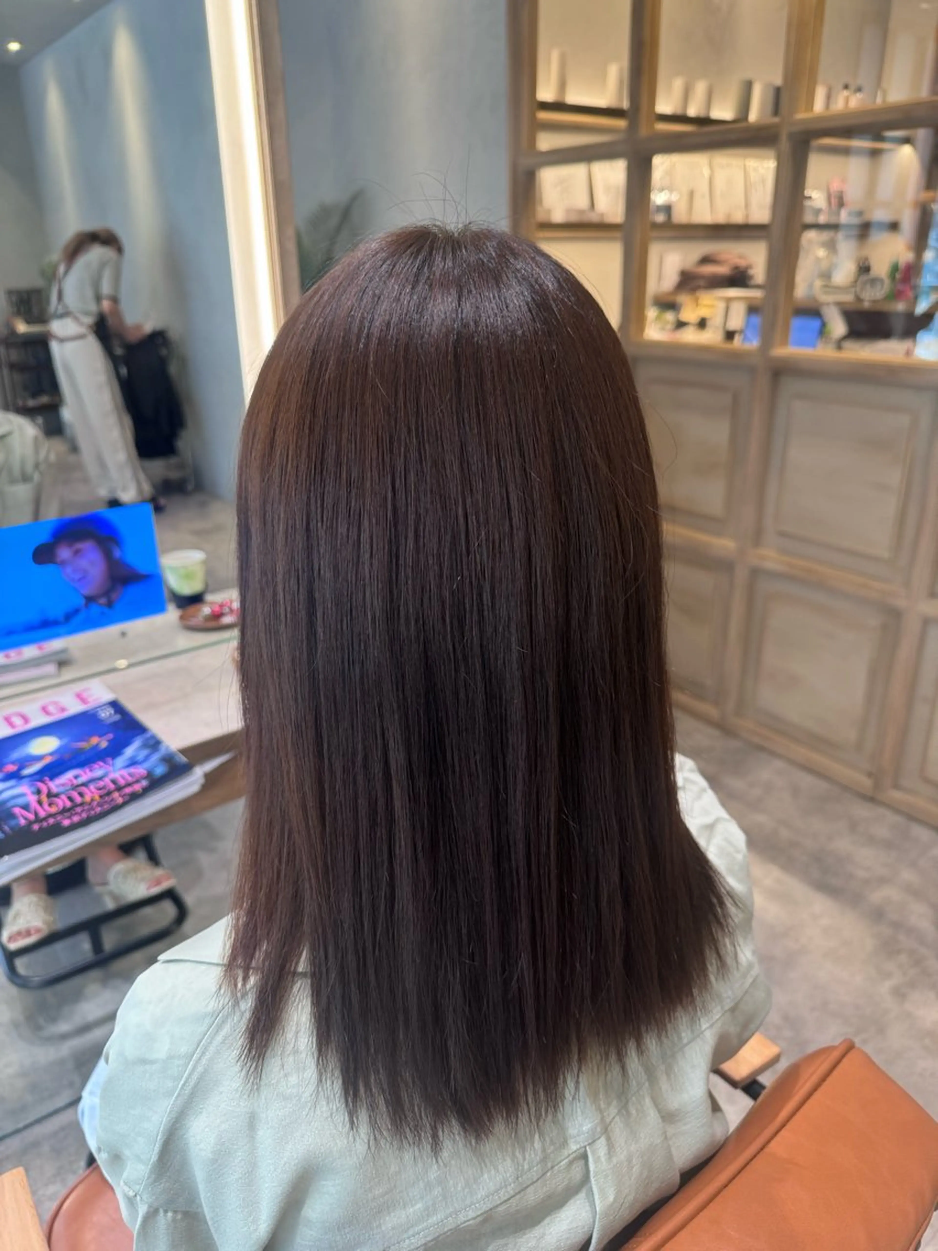 セミロング カラー ブラウンカラー olelo所属・☁️olelo国立 ☁️Minoriのヘアスタイル