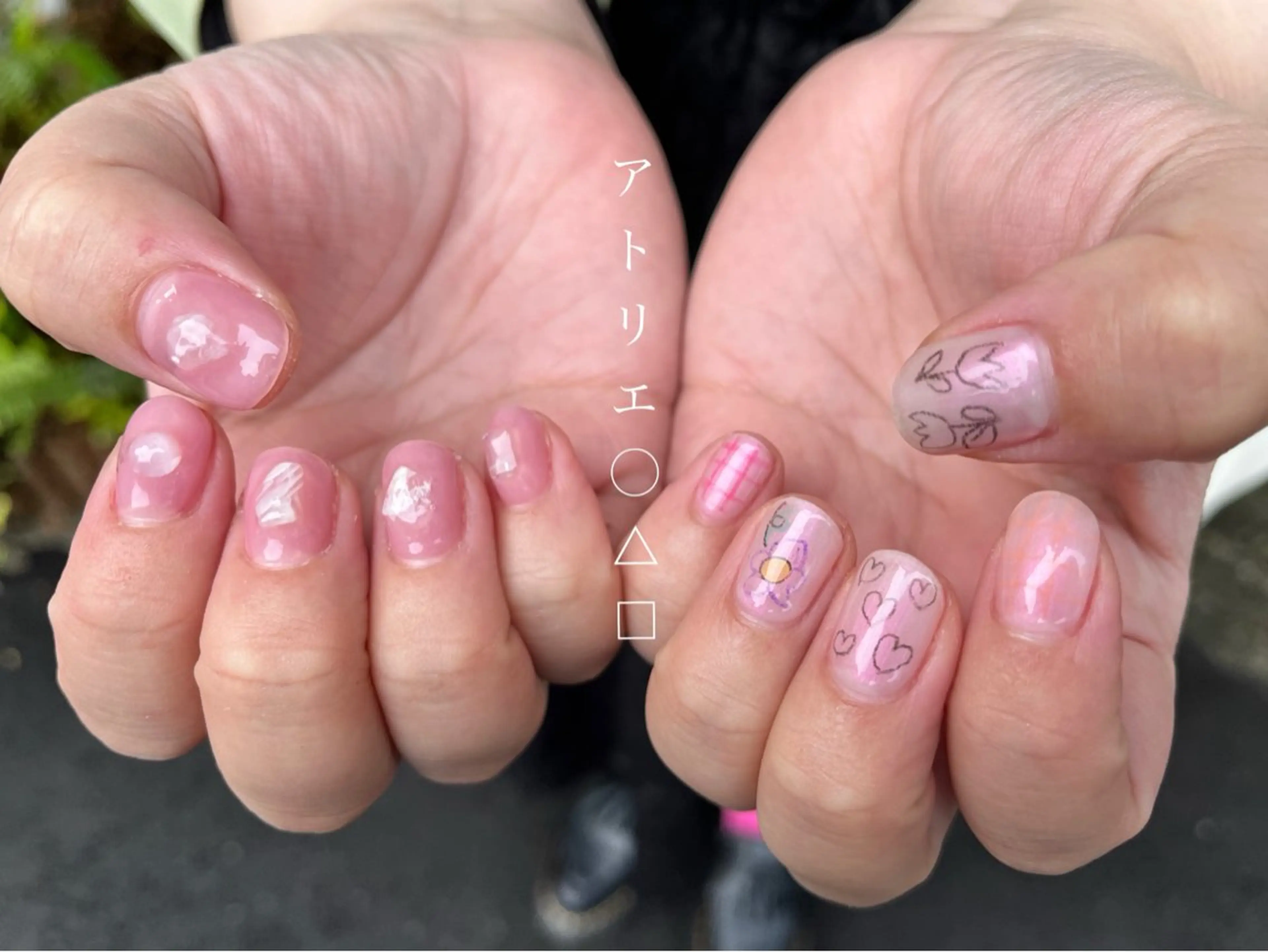 ネイル アートネイル ハンドネイル アトリエ ○△□のネイルデザイン