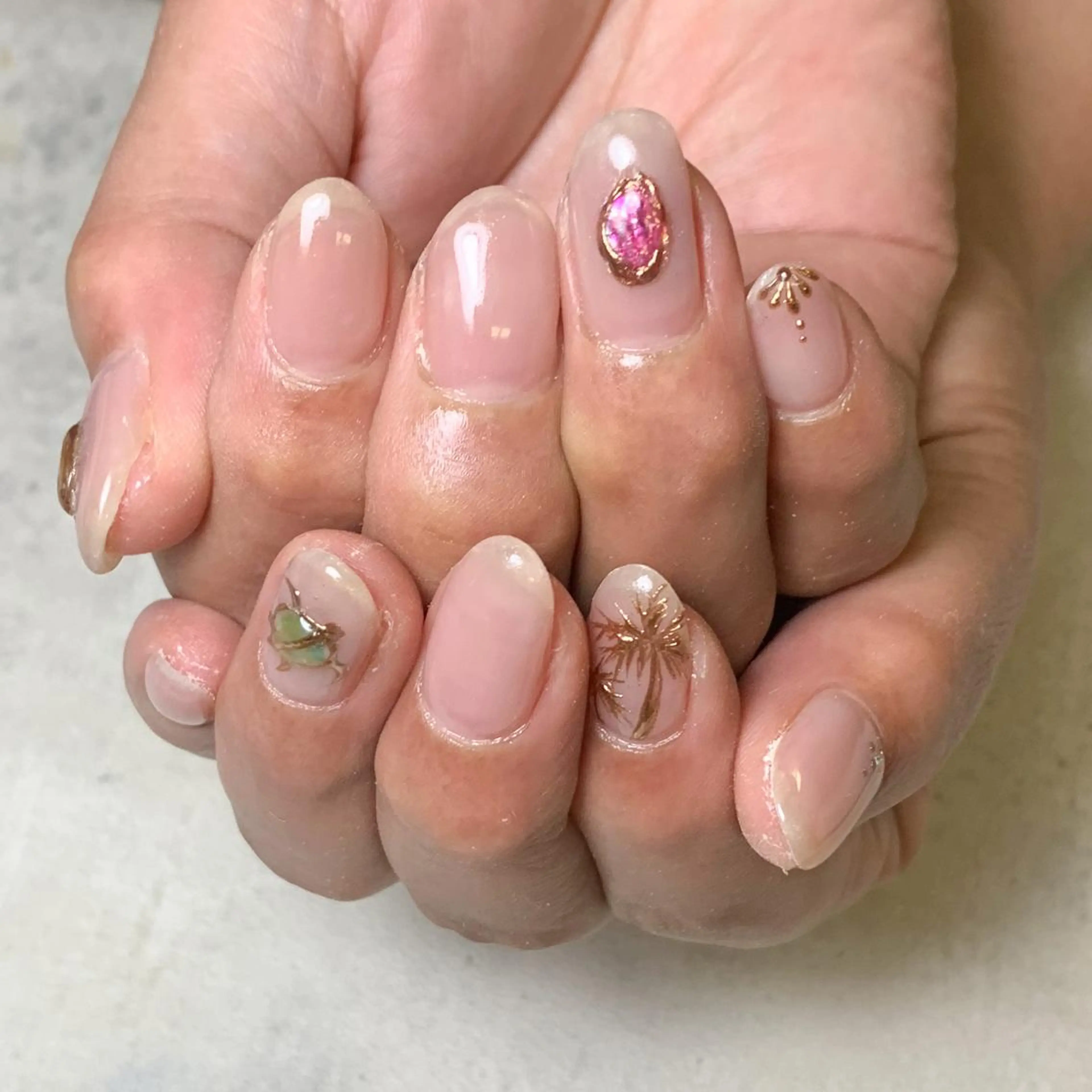 ネイル atelier　FIORITURA所属・FIORITURA aiのネイルデザイン