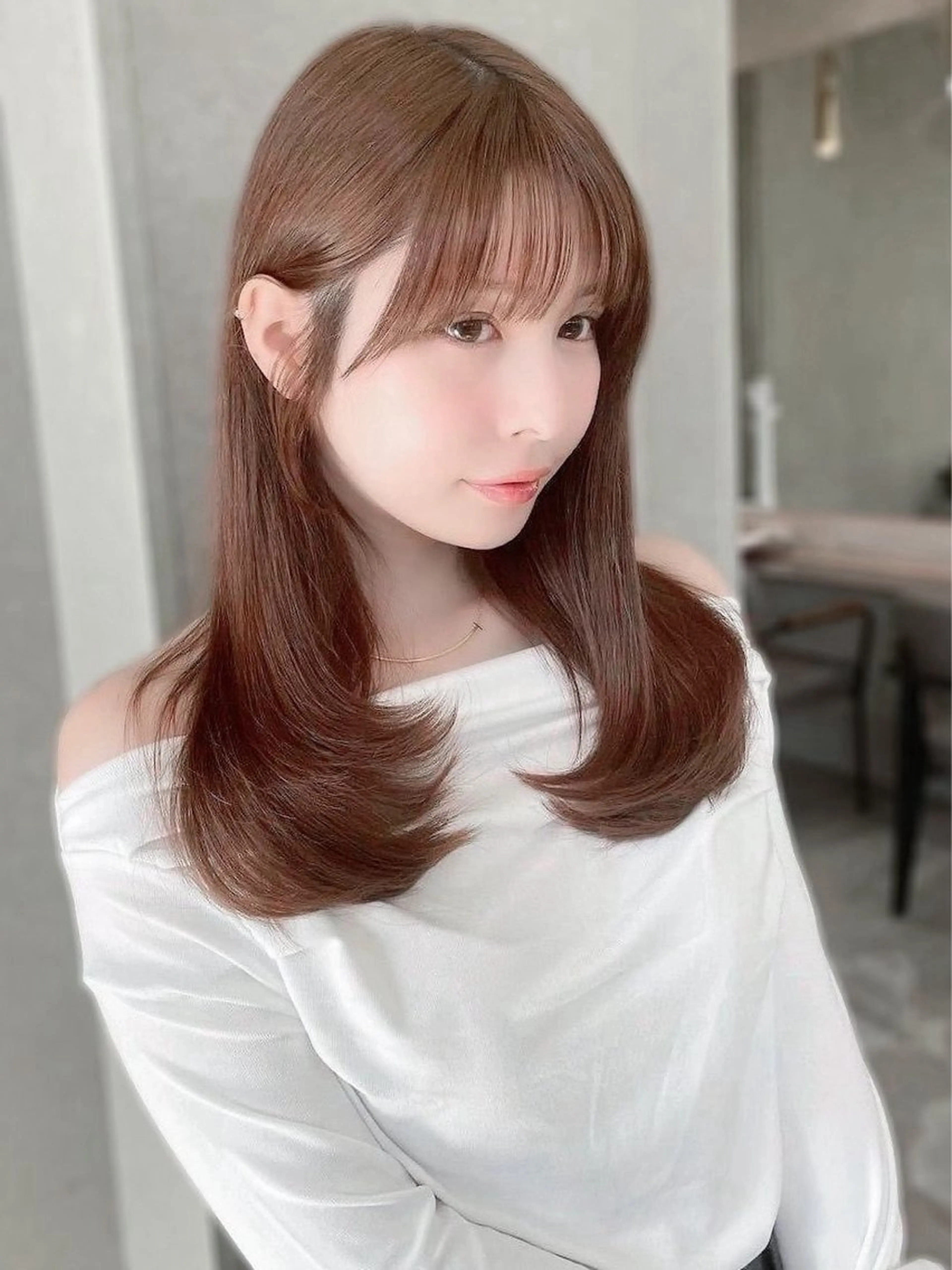 ミディアム ミディアムレイヤー レイヤーカット カット ヘアカラー トリートメント 宍戸 崇人のヘアスタイル