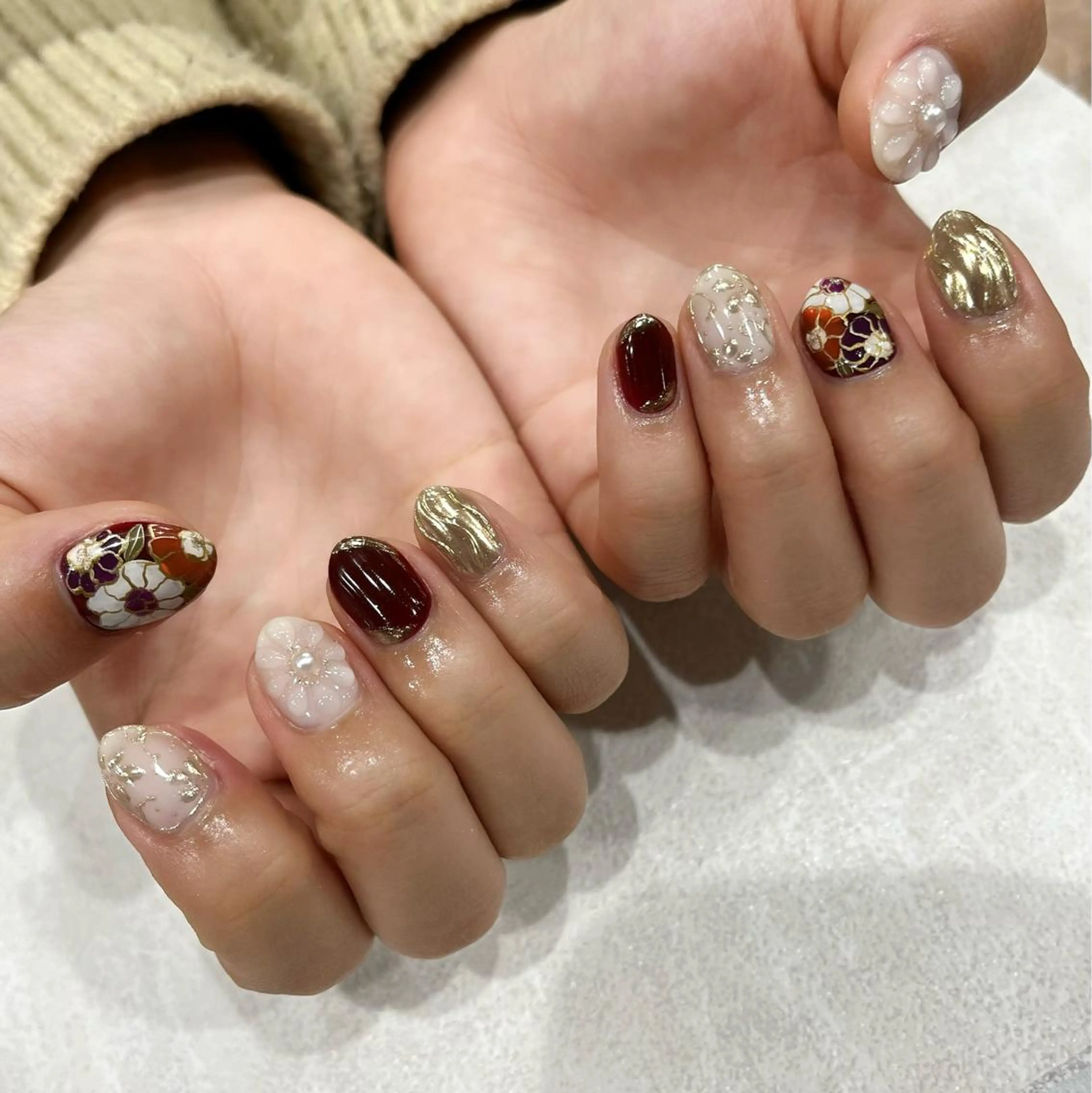 ネイル キラキラネイル ミラーネイル ぷっくりネイル 阿部 ほのかのネイルデザイン