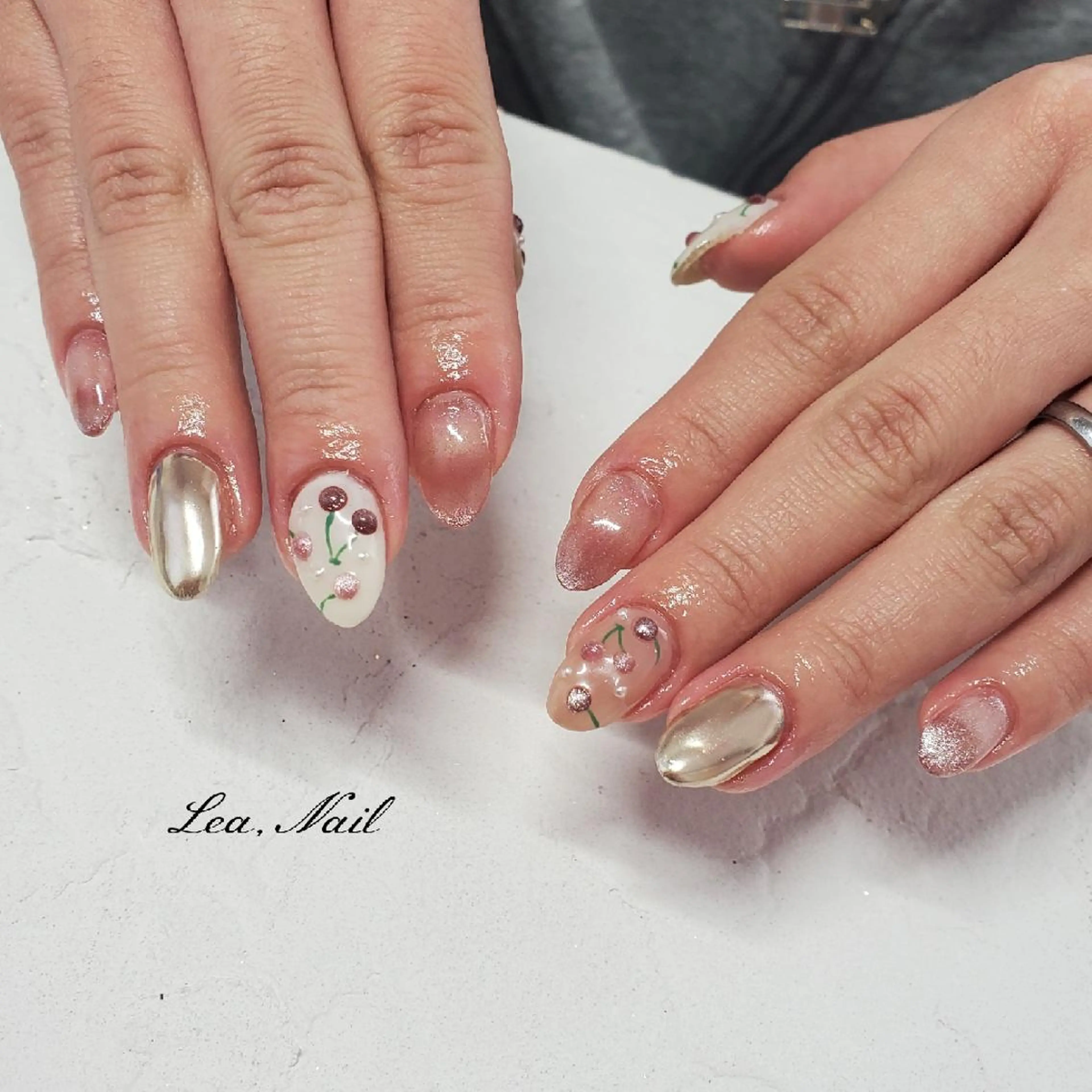 ネイル 持ち込み Lea,Nail所属・松橋 愛のネイルデザイン