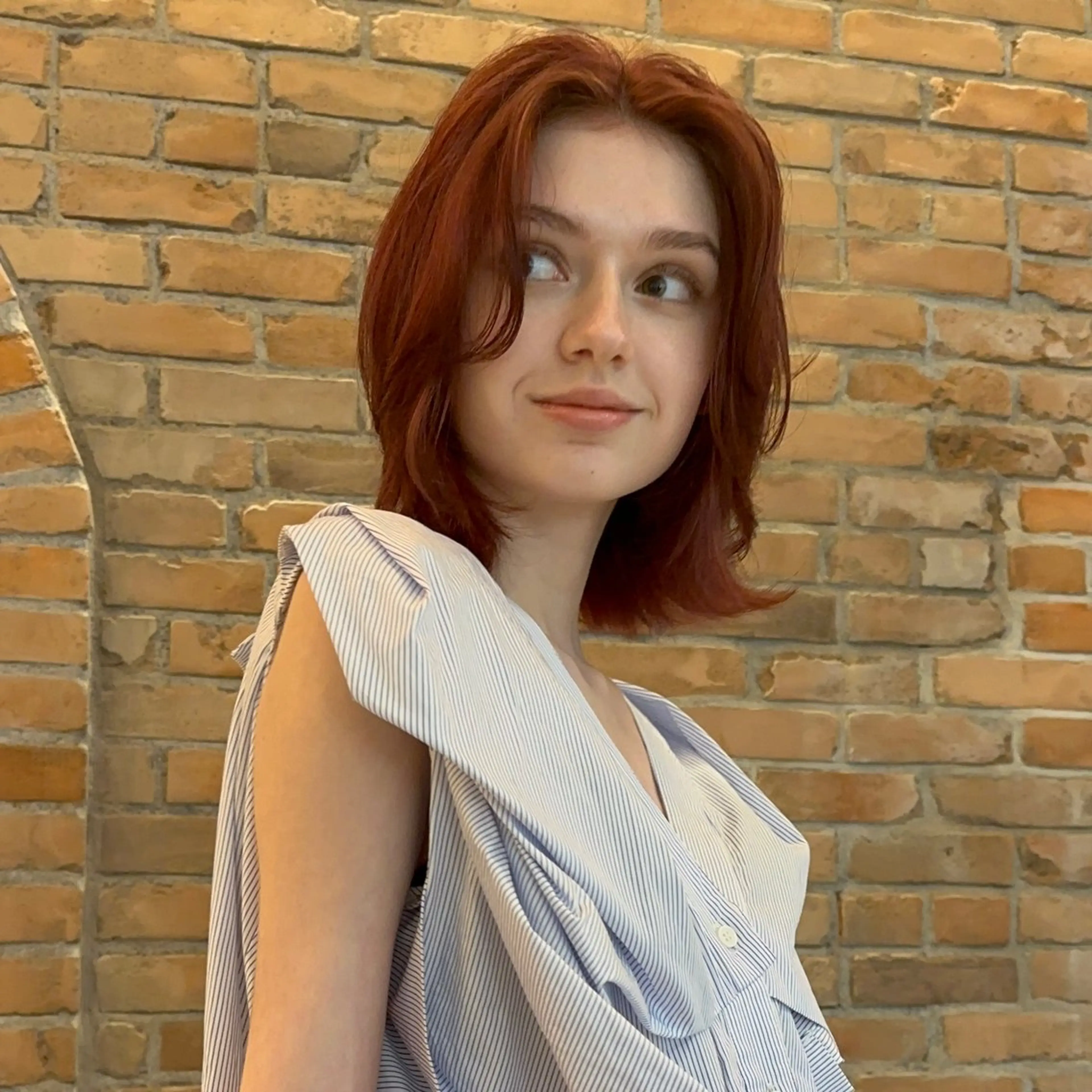 ミディアム TONI&GUY   EBISU所属・星野 菜月のヘアスタイル