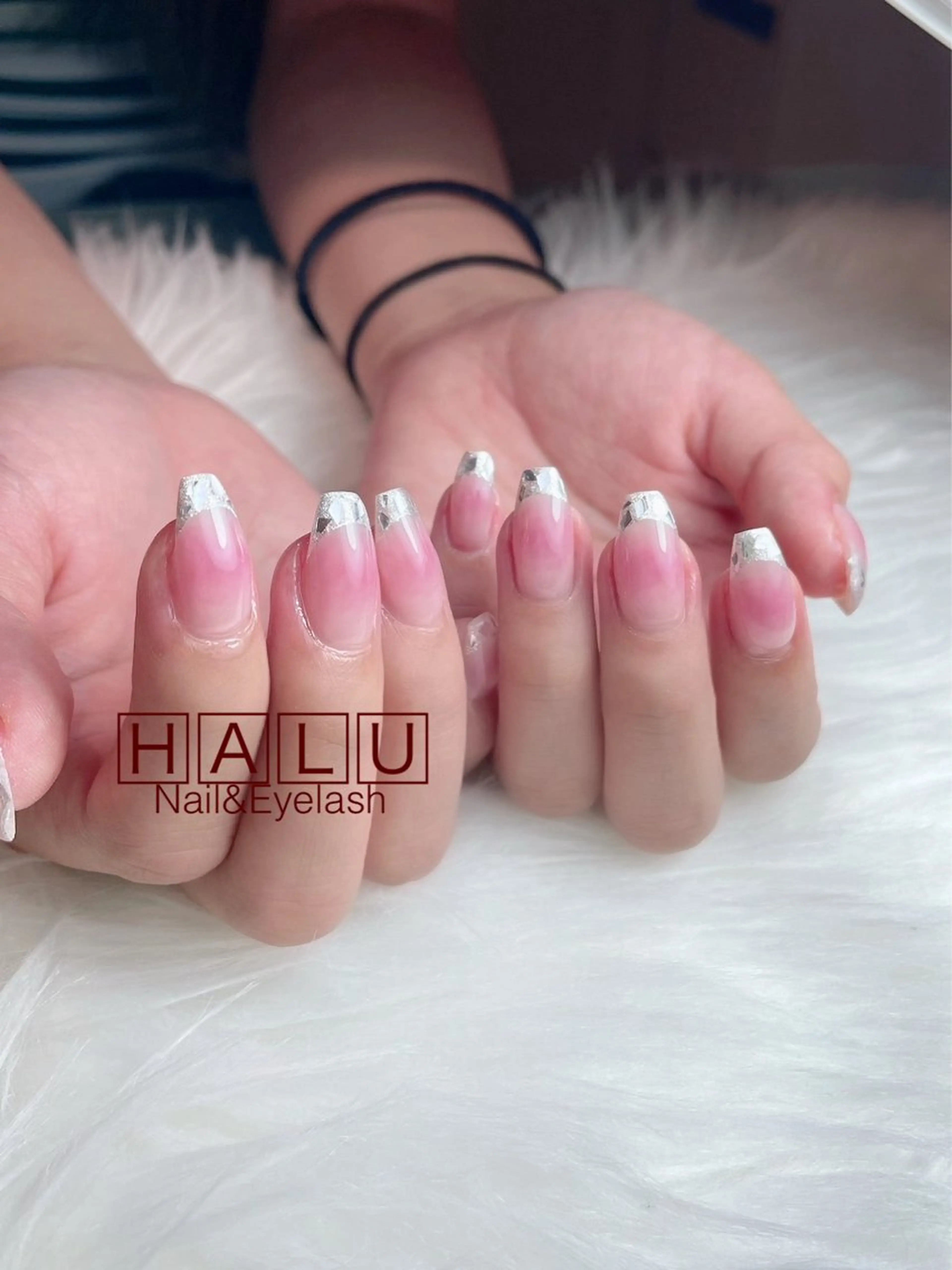 ネイル チークネイル フレンチネイル ガラスフレンチ HALU ハルのネイルデザイン