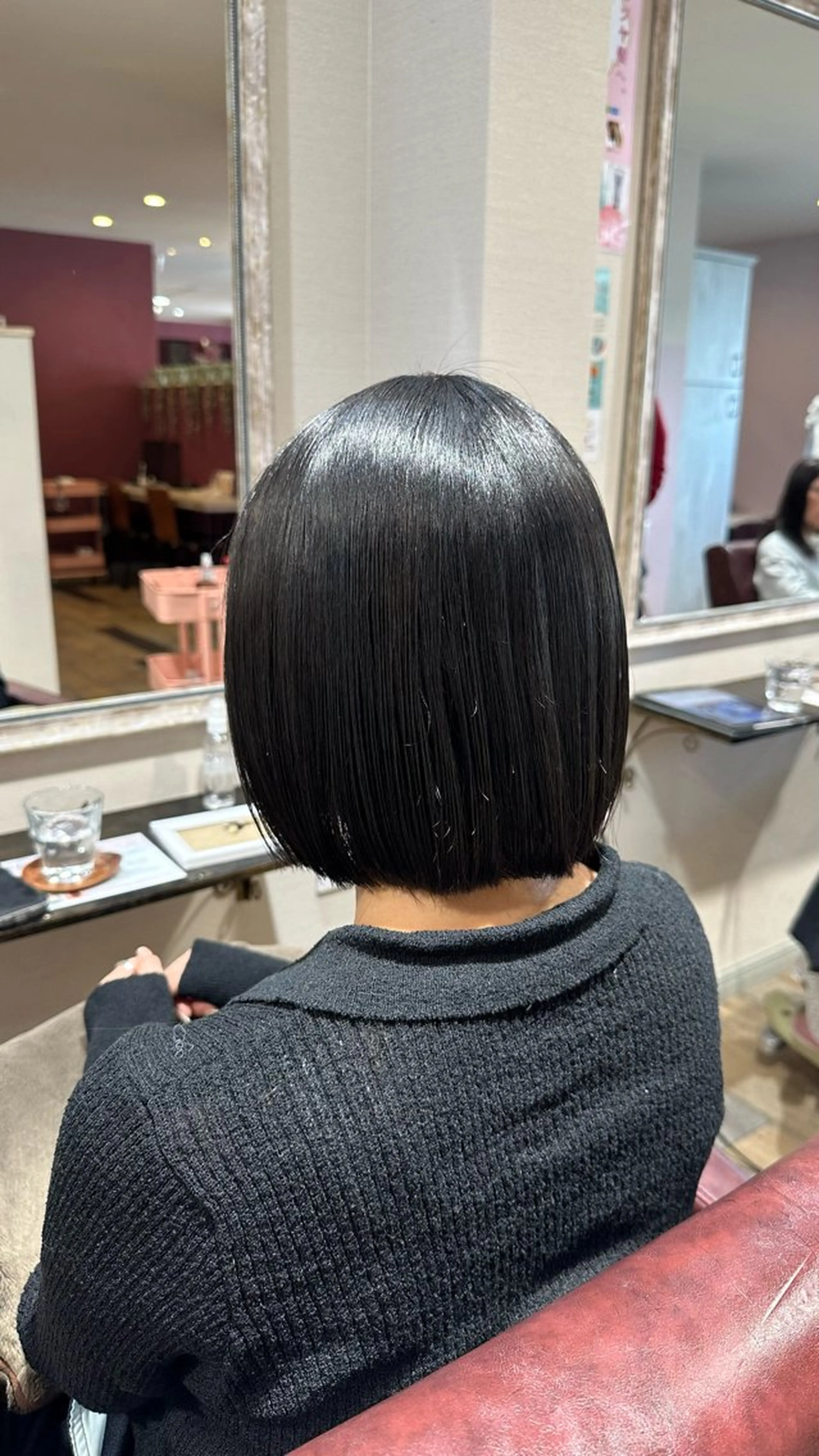 ミディアム カラー 黒髪 ブルーカラー ブルーブラック ボブ 柔らかいcolor ¦韓国¦🩰マユ🩰のヘアスタイル