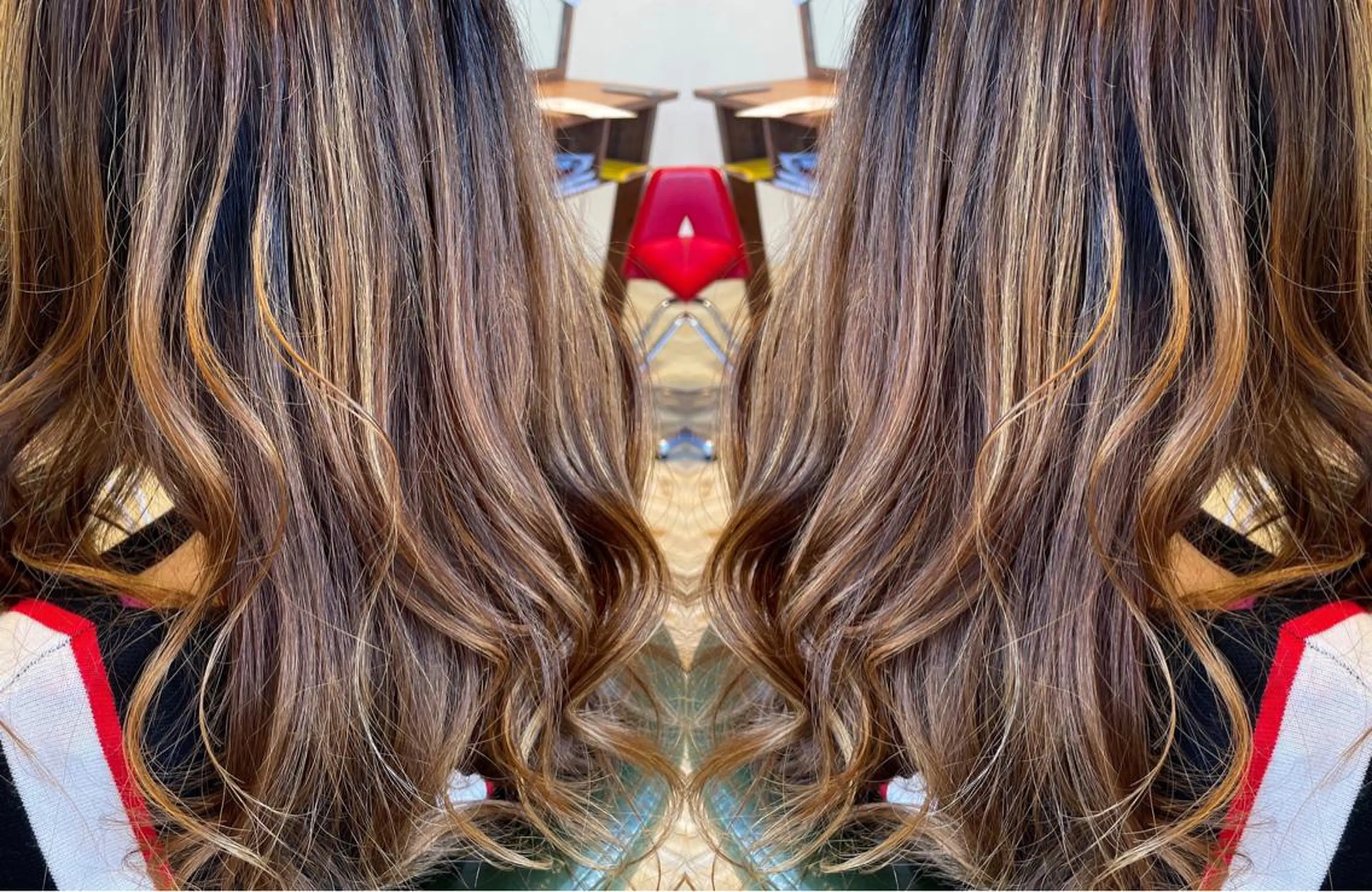 ちょこっとハイライト(シャンプーブロー込)の写真