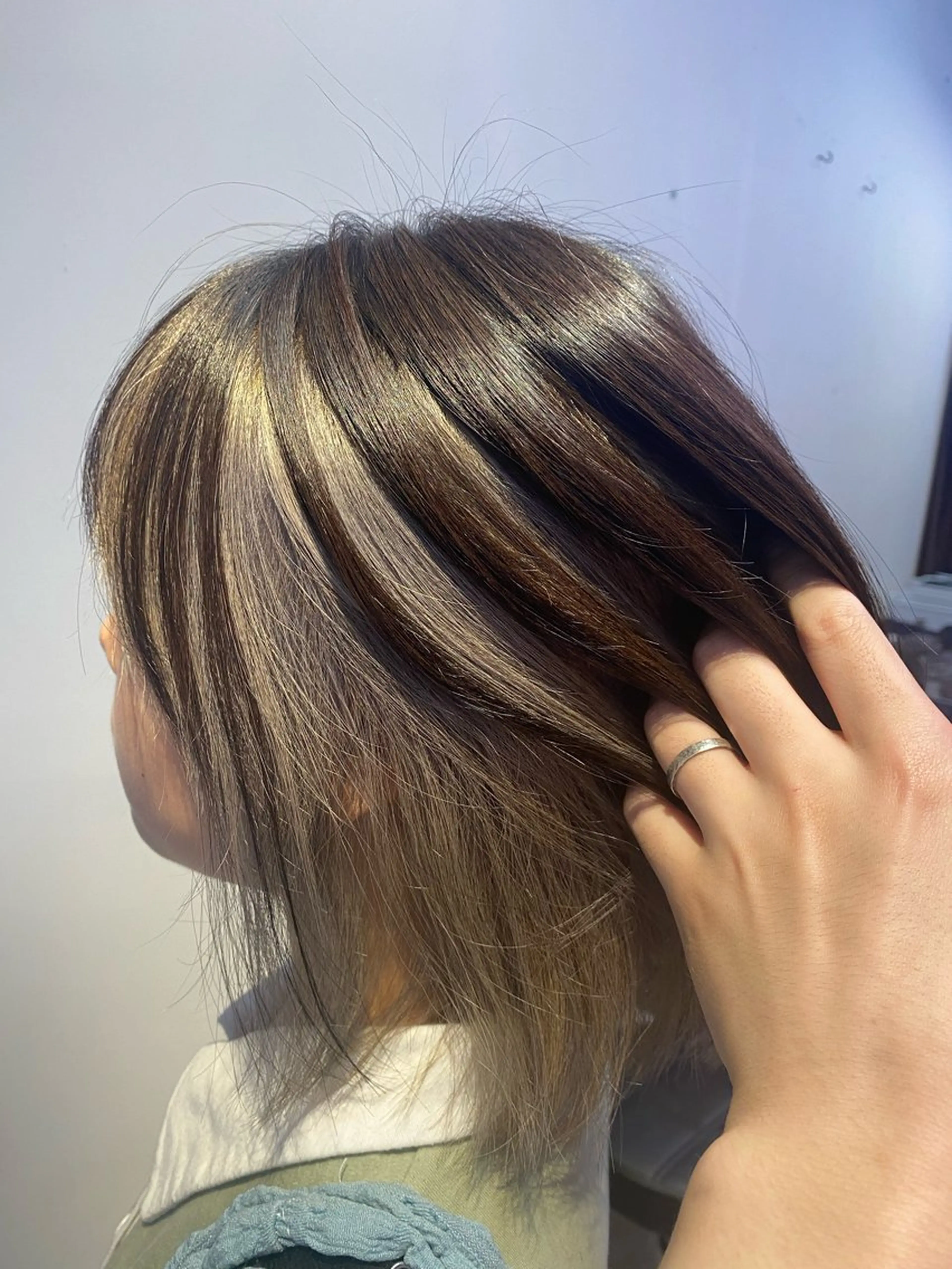 ミディアム カラー ブリーチ AMRITA所属・men'sｶｯﾄ ﾊﾟｰﾏ🫧ｼｵﾝのヘアスタイル