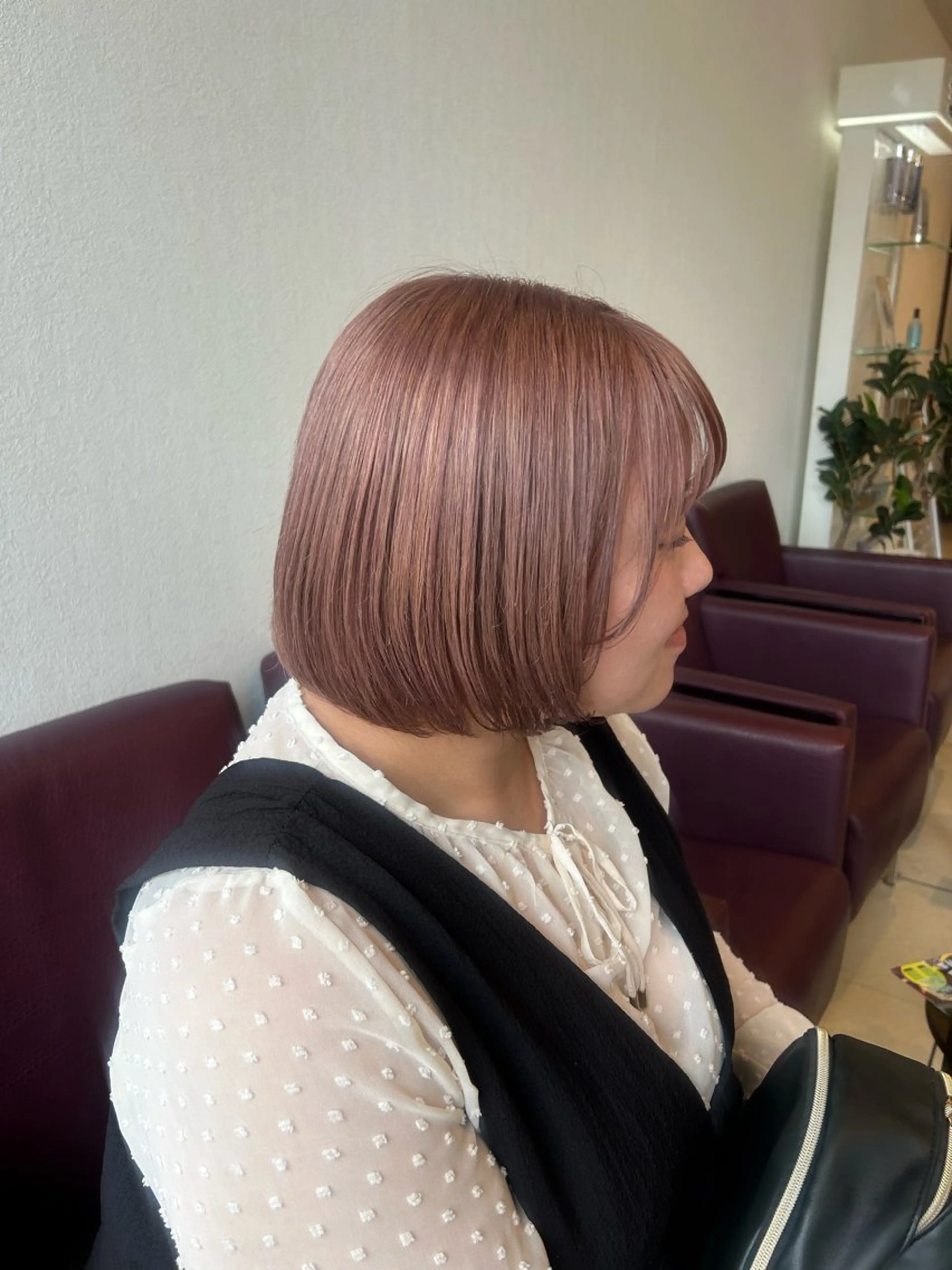 ミディアム ボブ 髪質改善 トリートメント 🤍レイヤーツヤカラ ーAkane🇰🇷のヘアスタイル