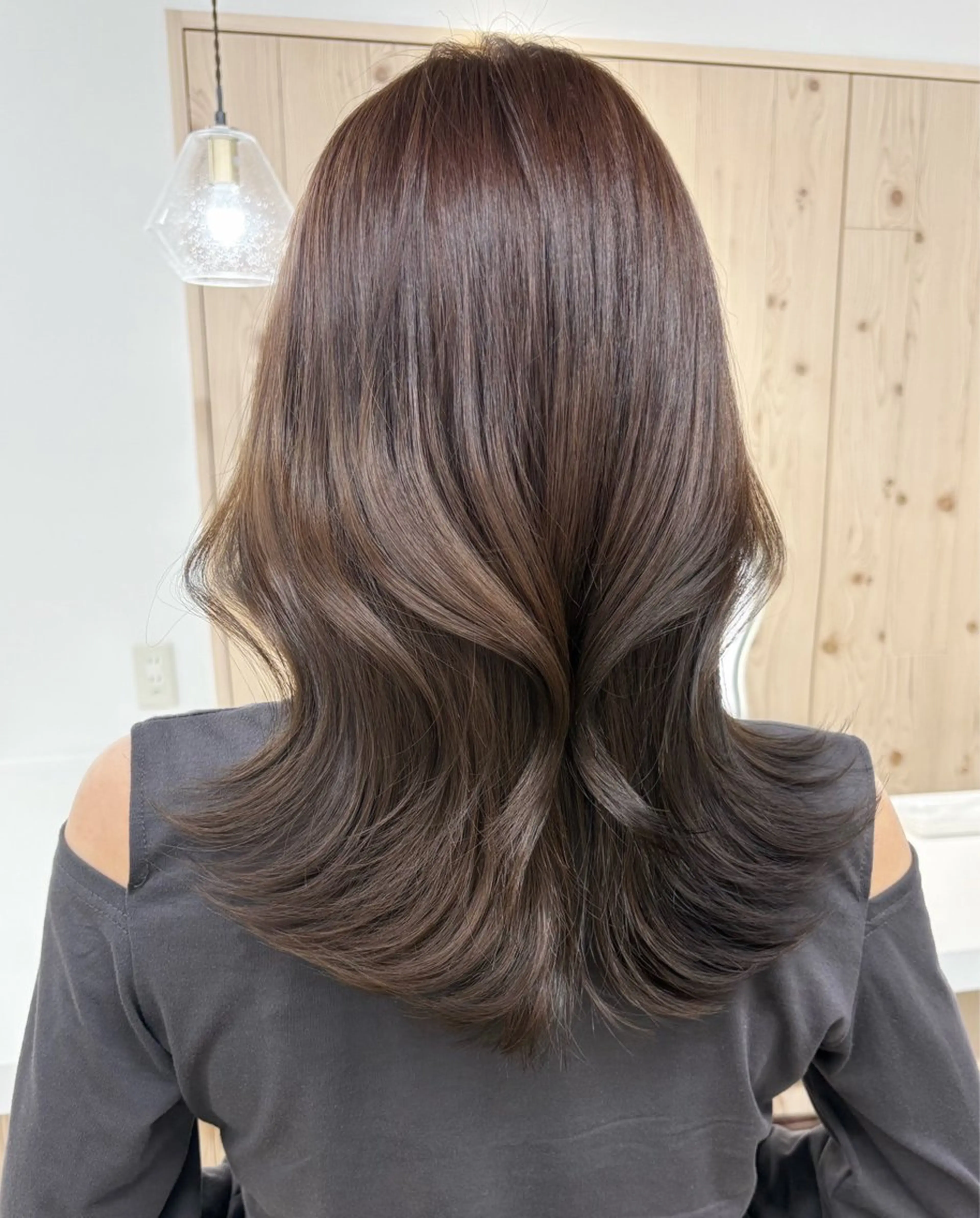 セミロング カラー カット ヘアカラー トリートメント ヘアセット 新宿/韓国ヘア/ 髪質改善ストレートのヘアスタイル