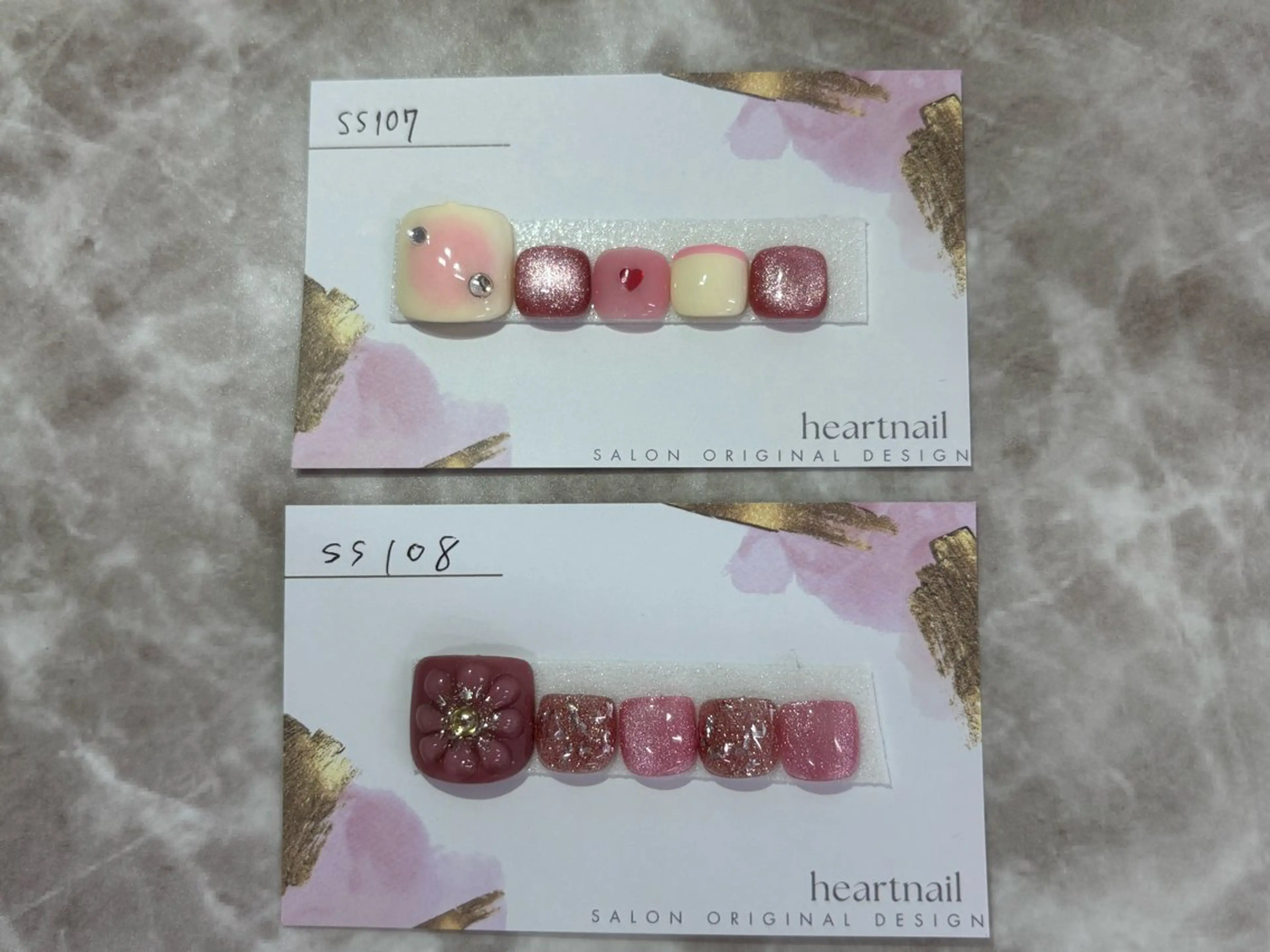 ネイル フットネイル K. Amiのネイルデザイン