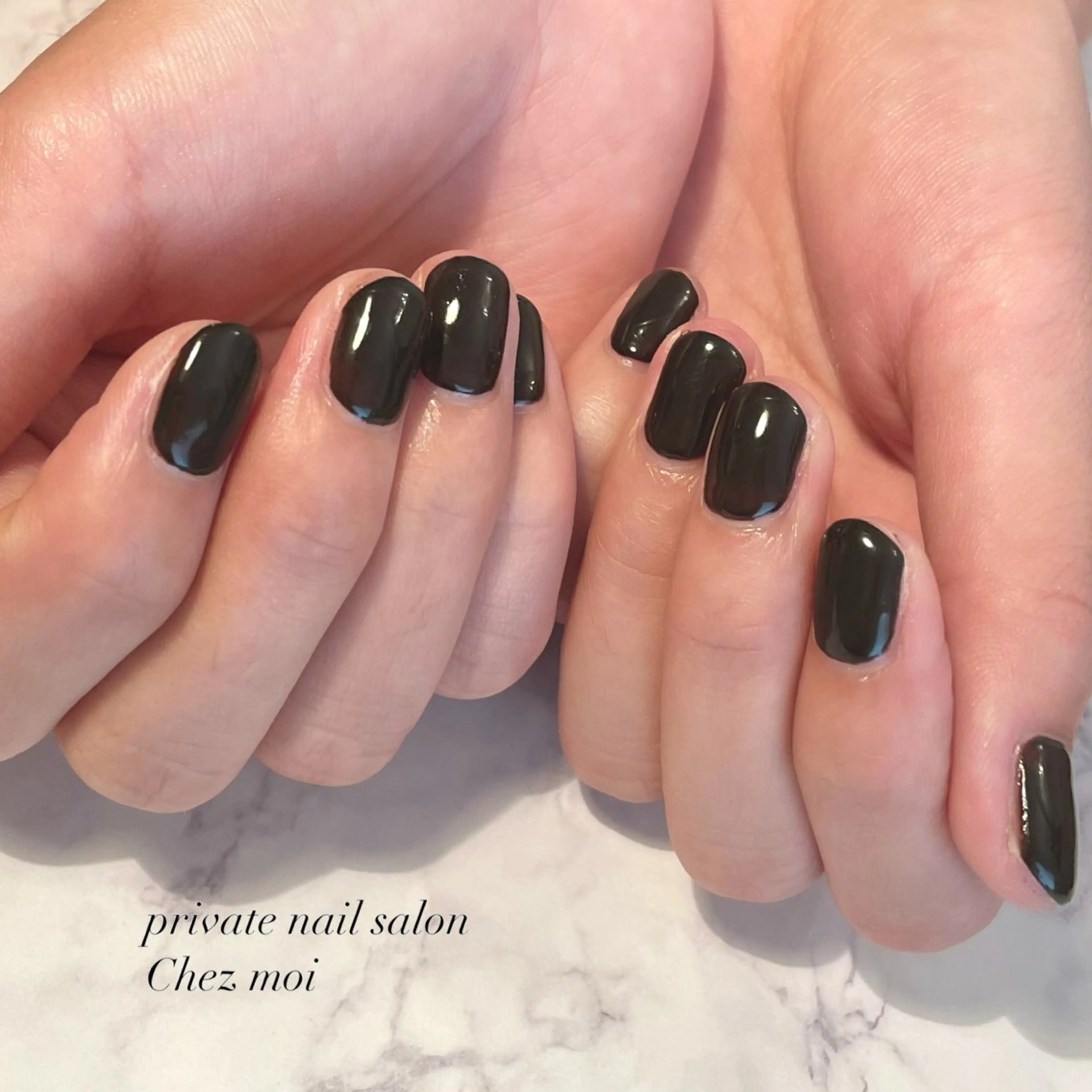 ネイル ワンカラーネイル KOMINE TOMOKOのネイルデザイン