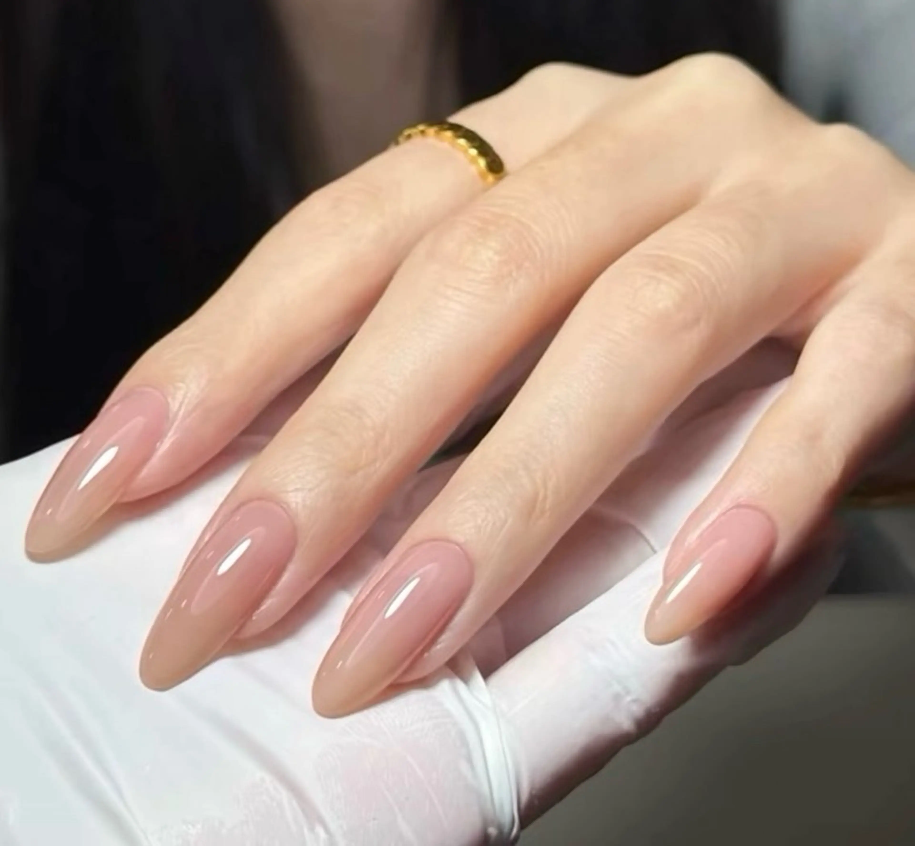 ネイル チークネイル 長さ出し フラワーネイル フレンチネイル ガーリー SunNail池袋駅 ワンホンネイルのネイルデザイン