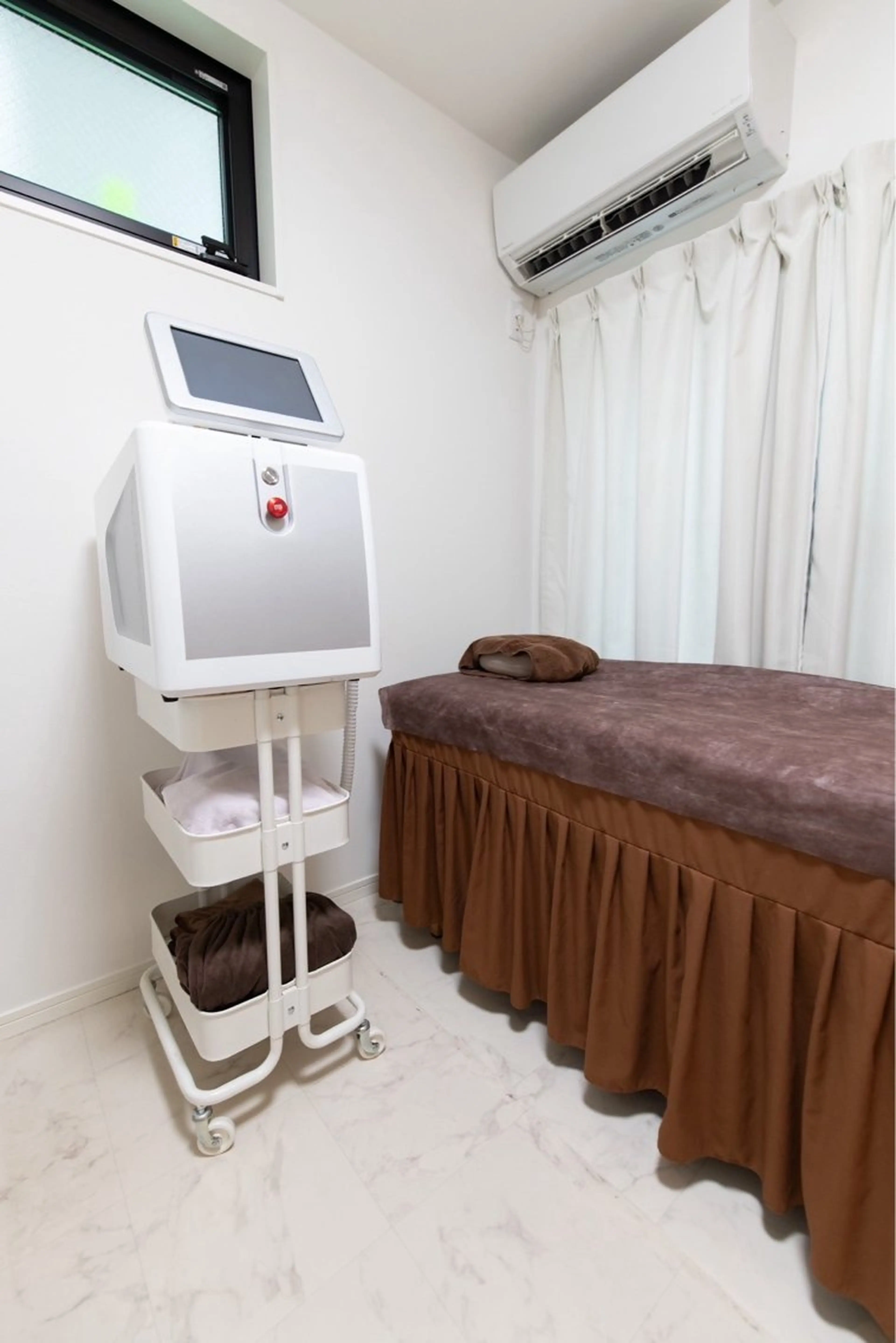 メンズ キッズ 脱毛SALON RaYNiCKのエステ・リラクイメージ