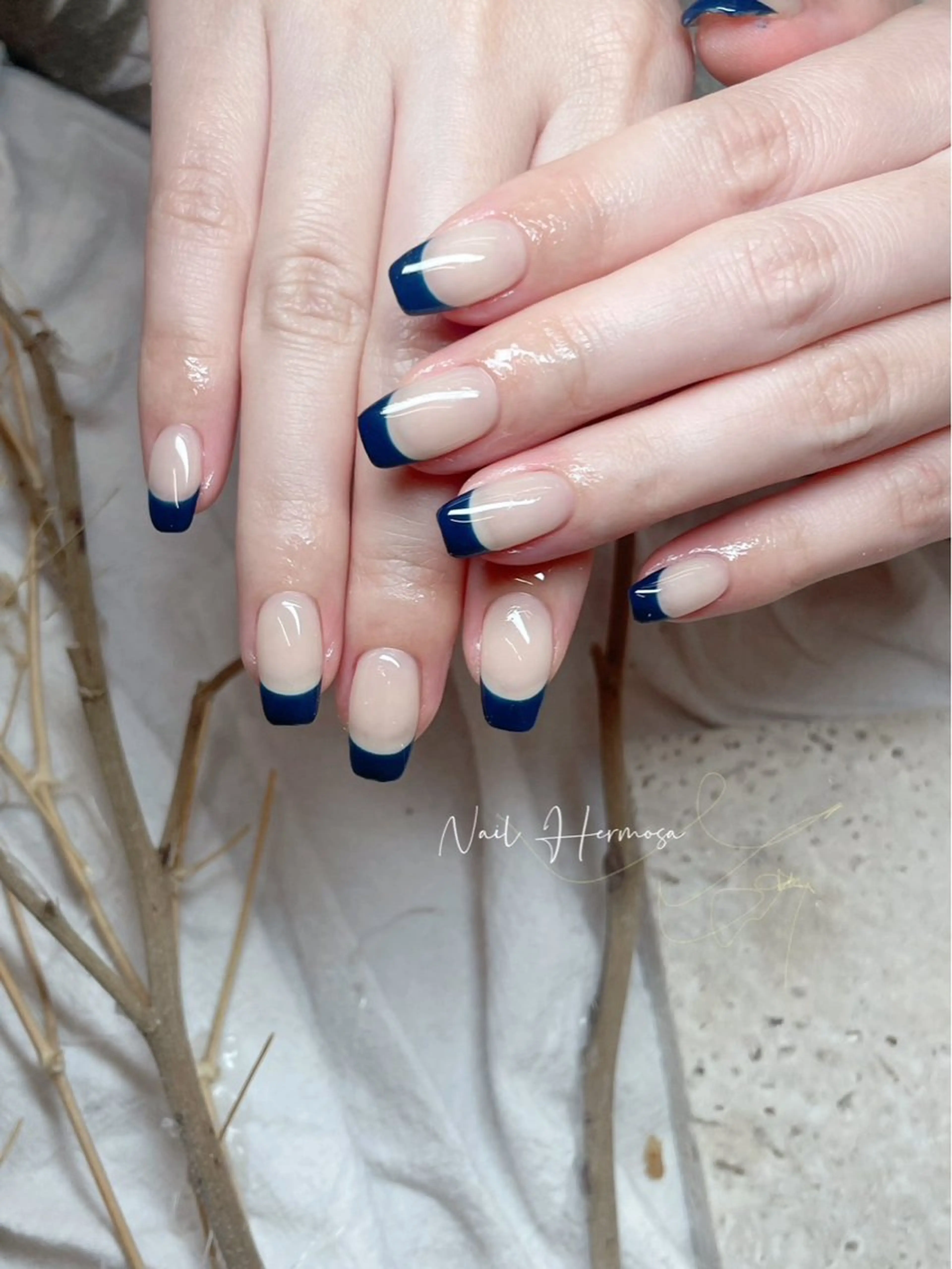 ネイル 長さ出し フラッシュネイル フットネイル ジェルネイル マグネットネイル ハンドネイル エルモサ YURIKAのネイルデザイン