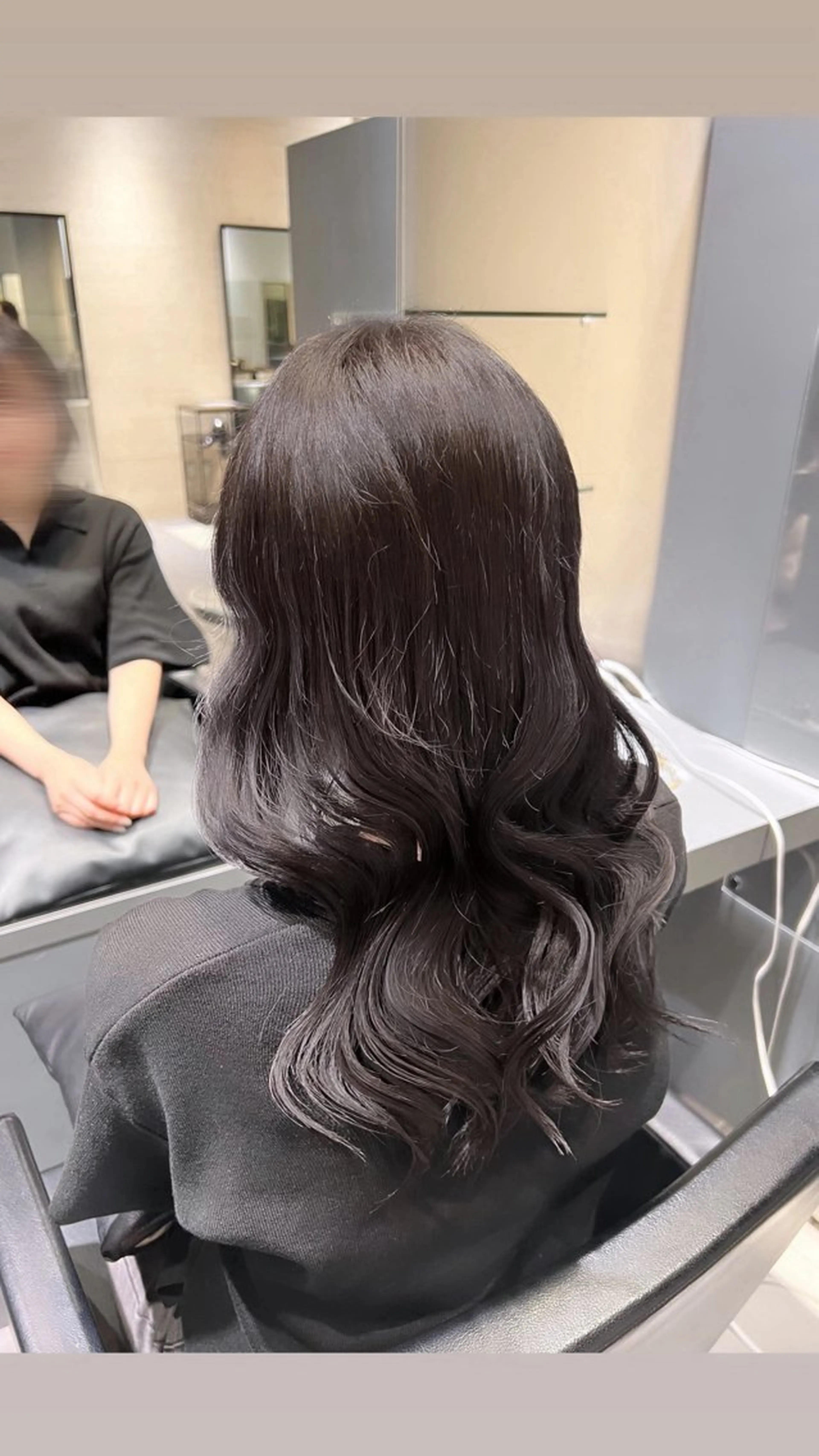 ミディアム 韓国ヘア🇰🇷/ みう/미우 ☪︎のヘアスタイル