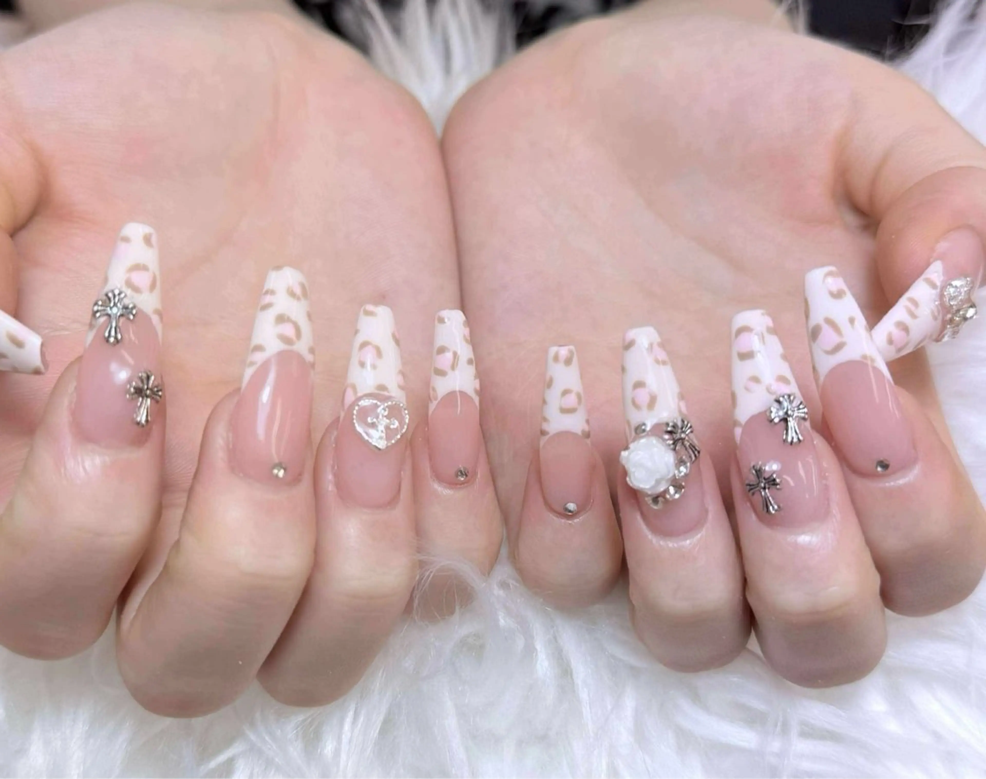 ネイル ハンドネイル ANH NAIL ゴテゴテ専門店💎のネイルデザイン