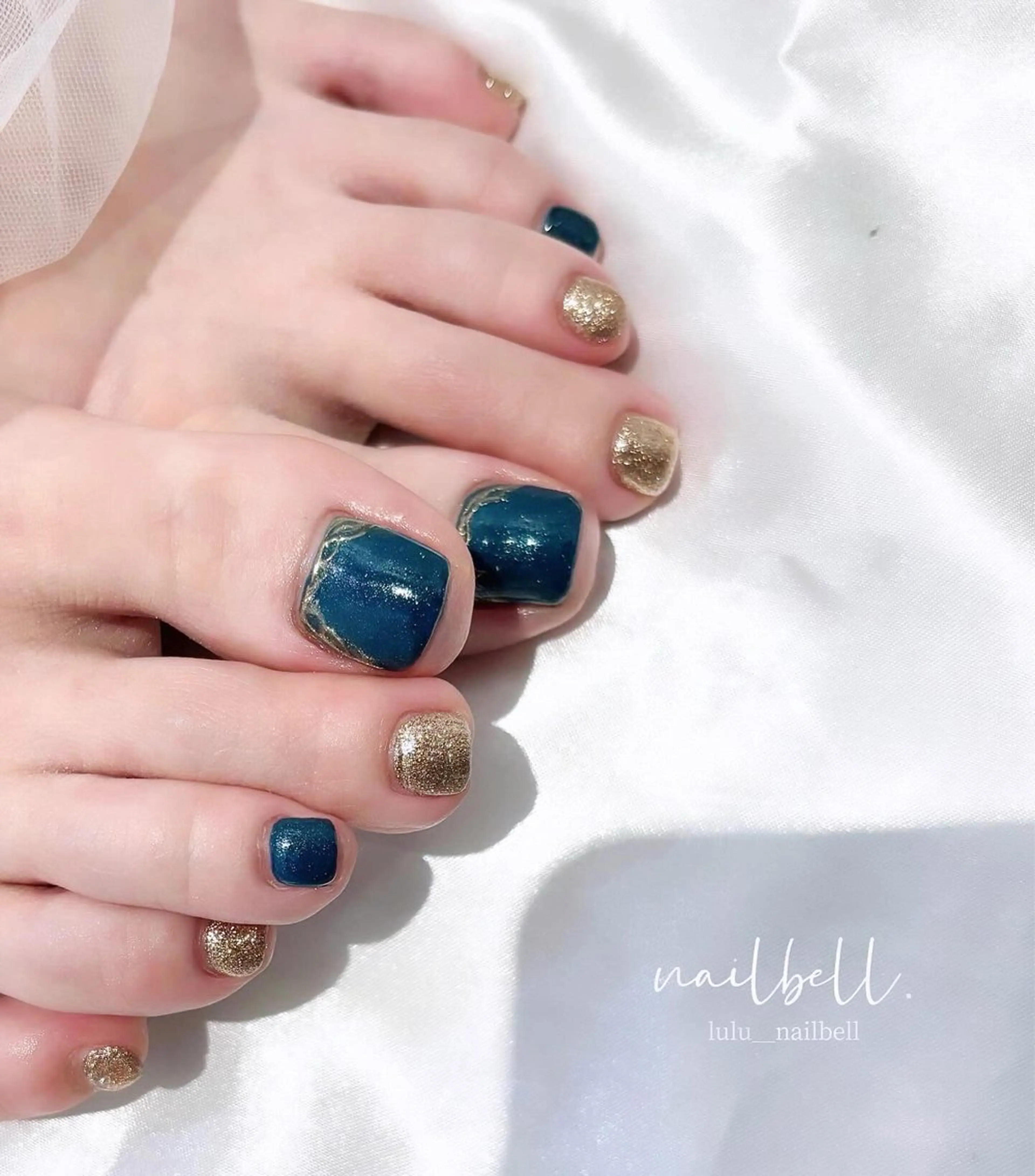 フットネイル　きらきら✨フラッシュネイルorマグネット（オフ込み）の写真