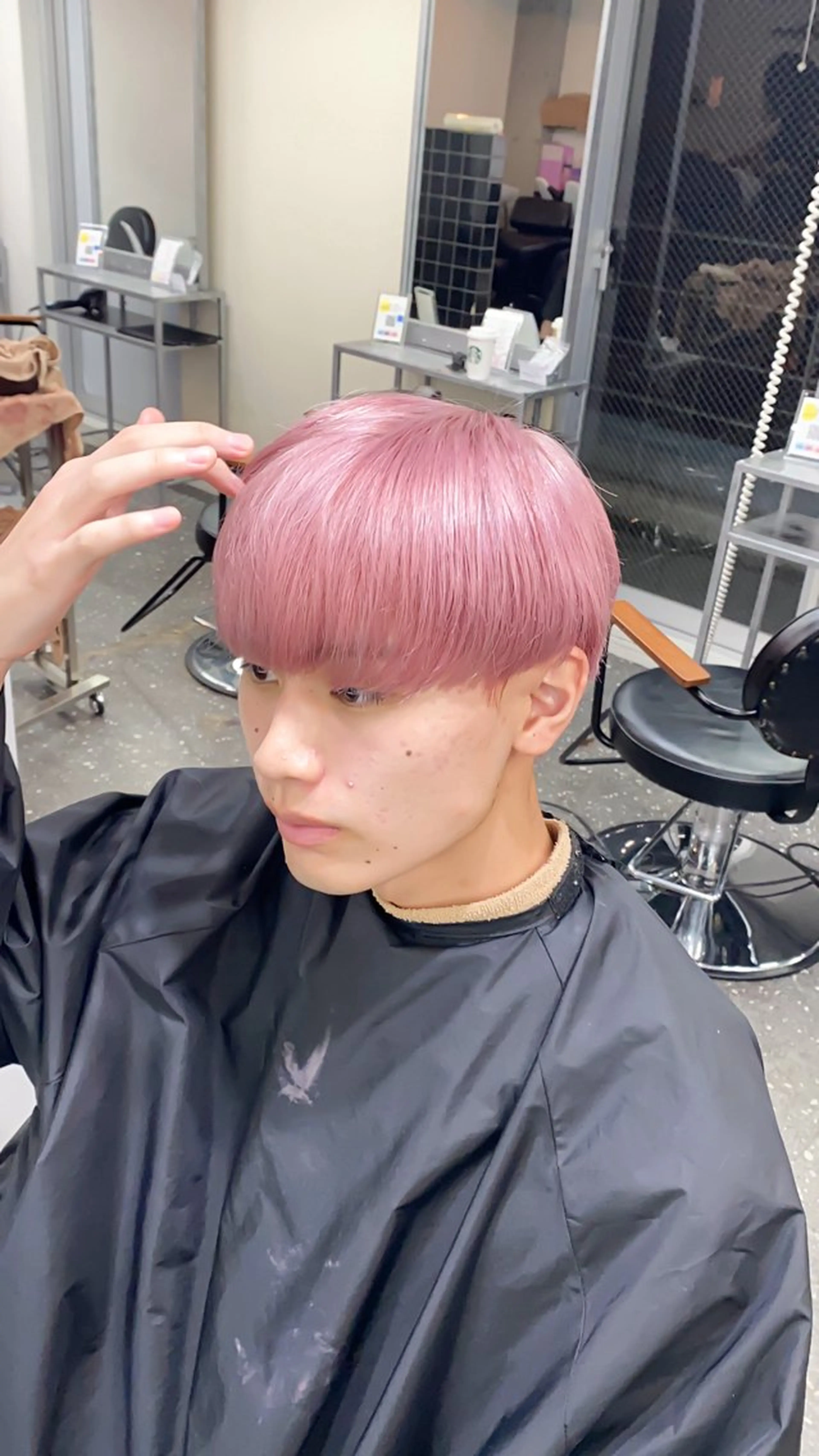 カラー パーマ/ダブルカラー ブリーチ⭐️海斗のヘアスタイル